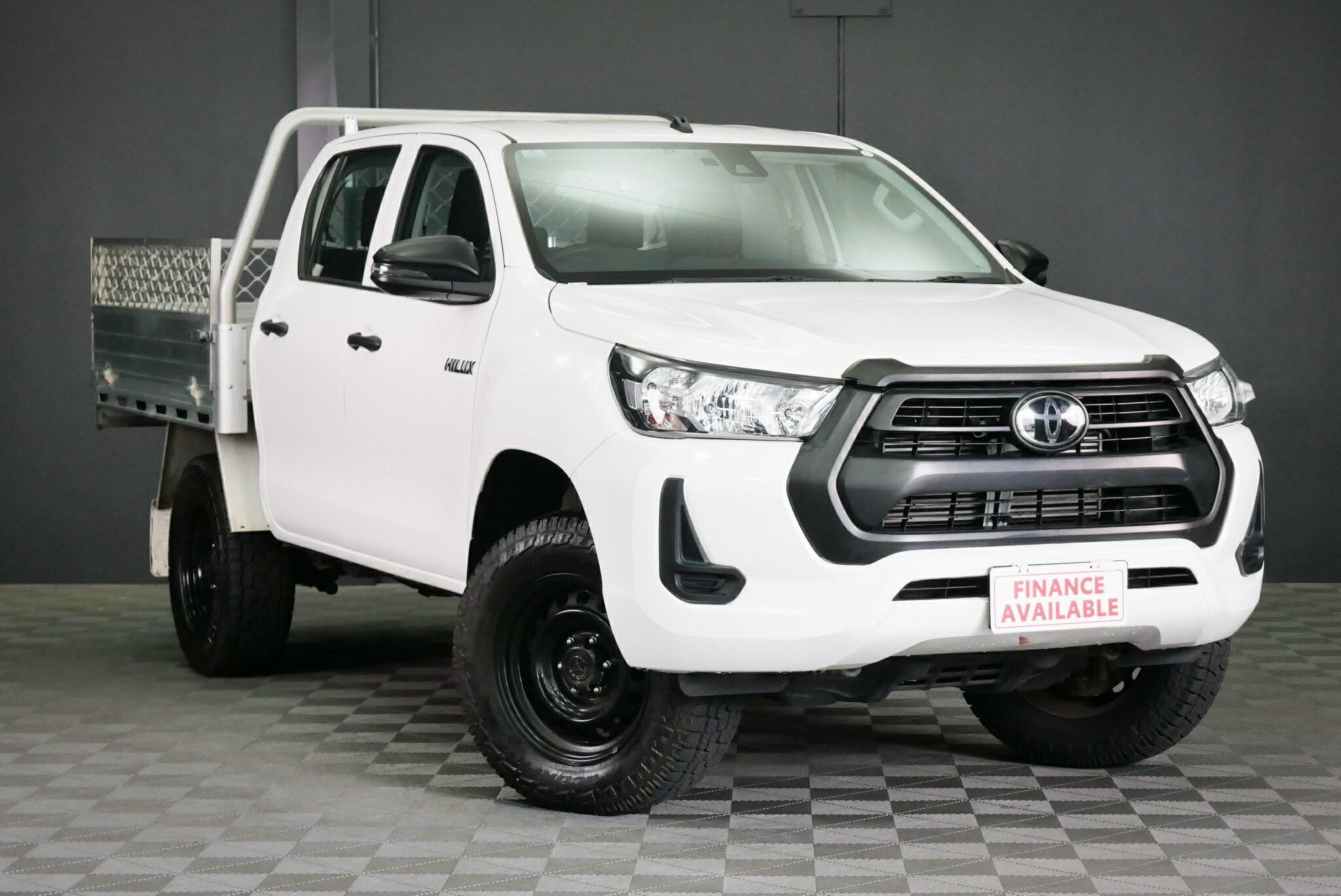 Toyota Hilux image 1