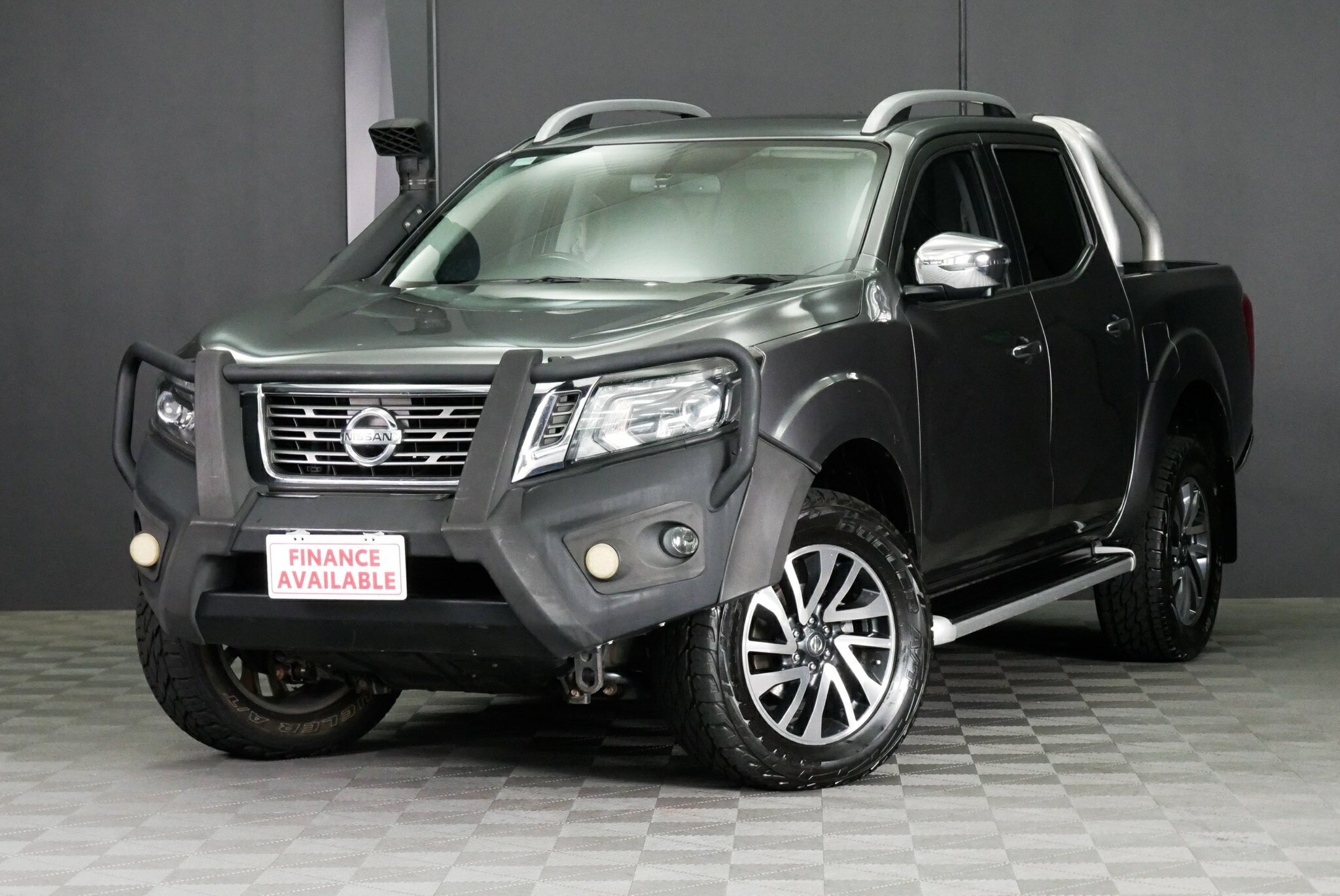 Nissan Navara image 3