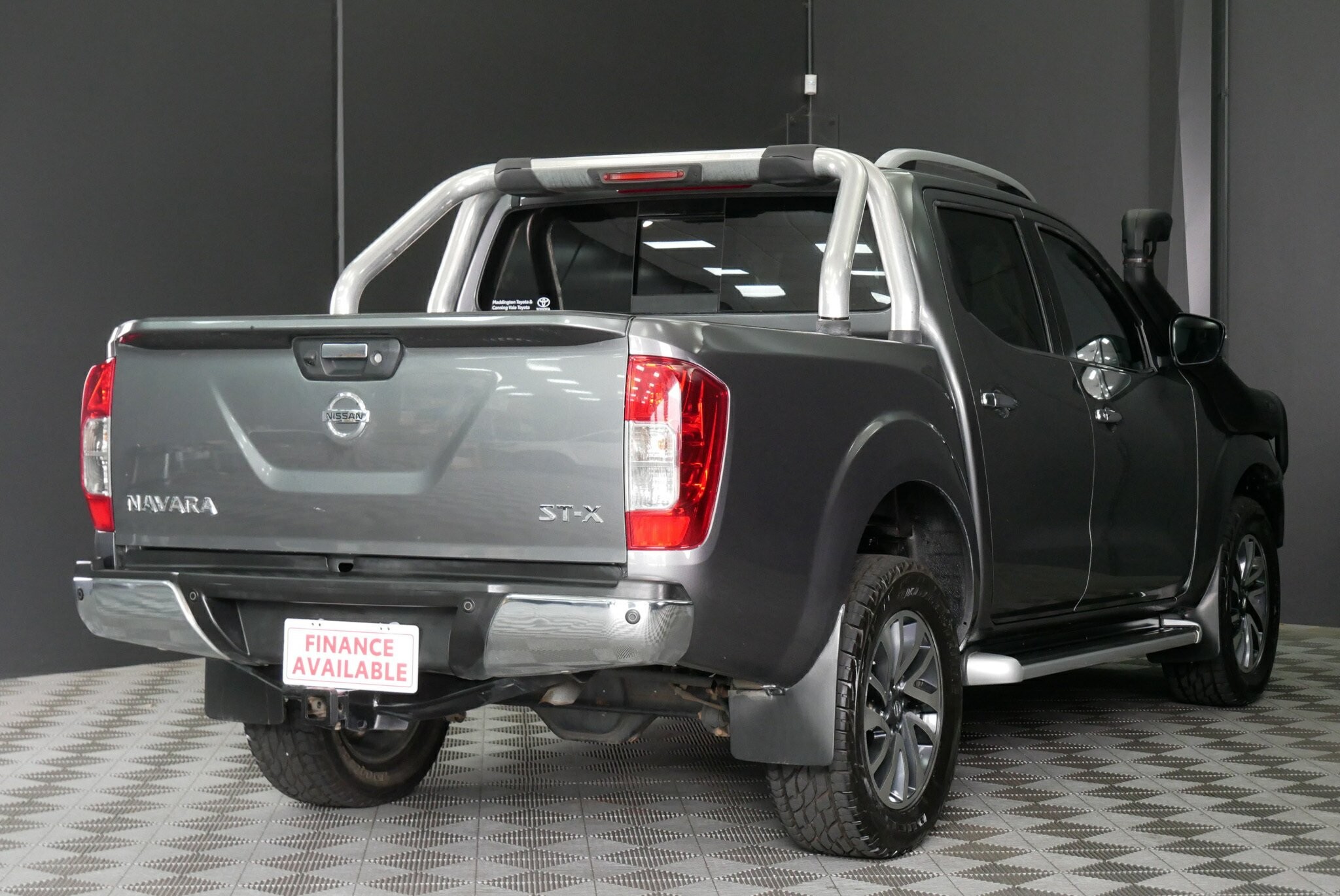Nissan Navara image 4