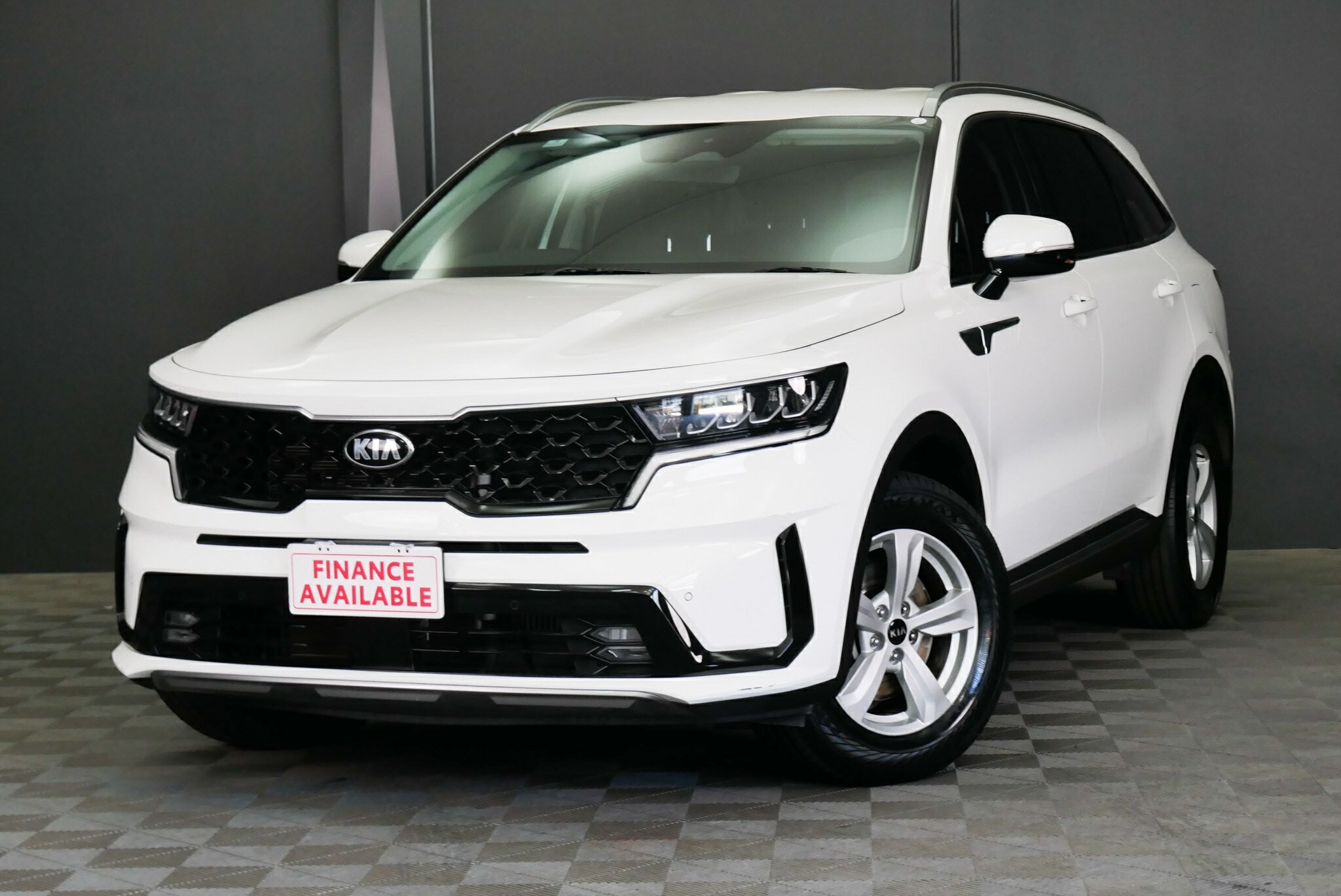 Kia Sorento image 3