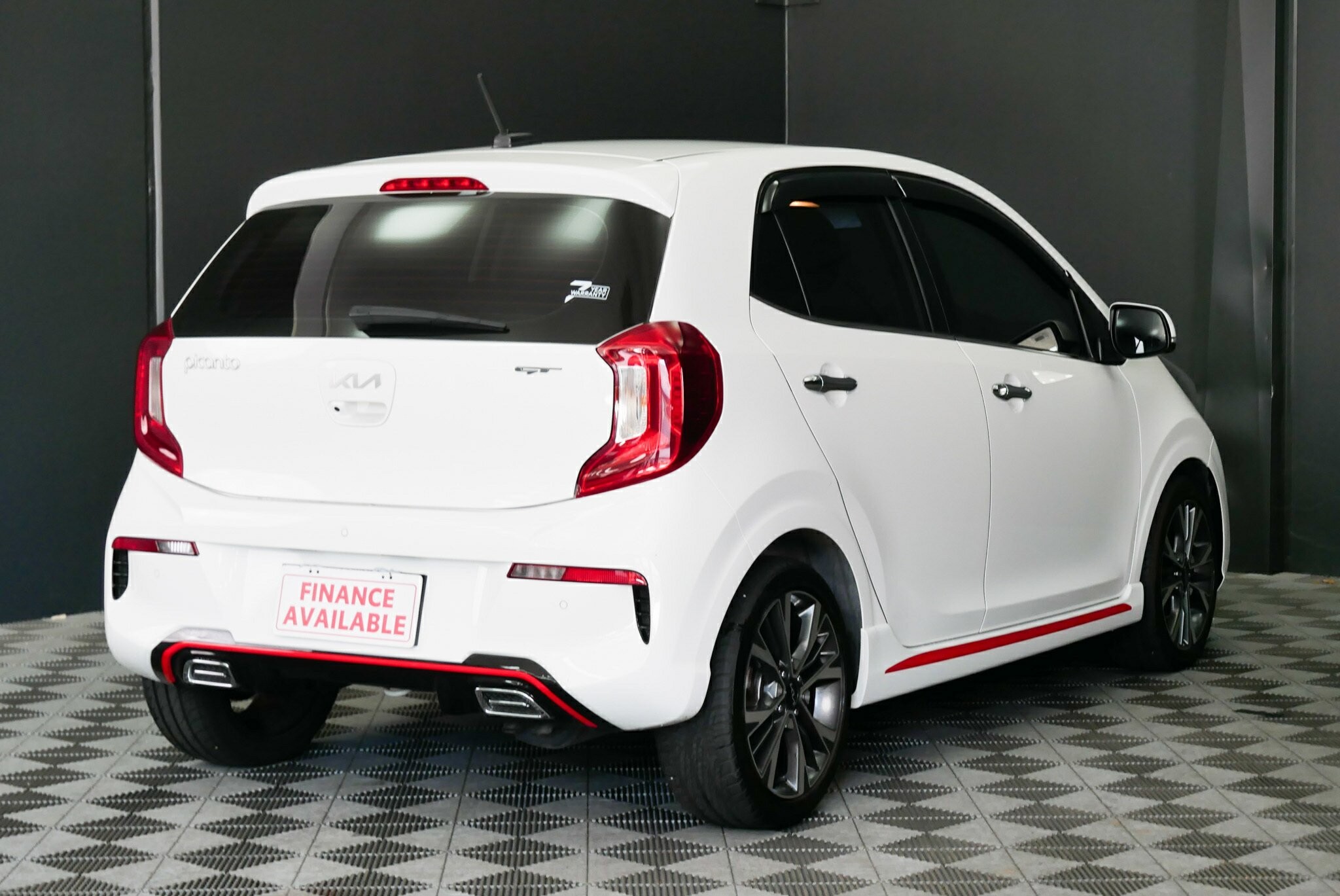 Kia Picanto image 4