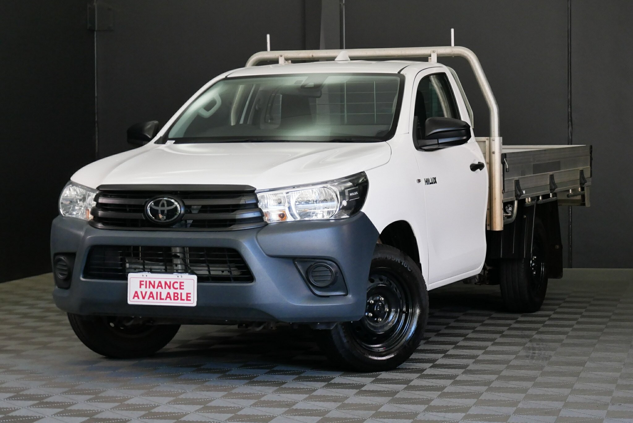 Toyota Hilux image 3