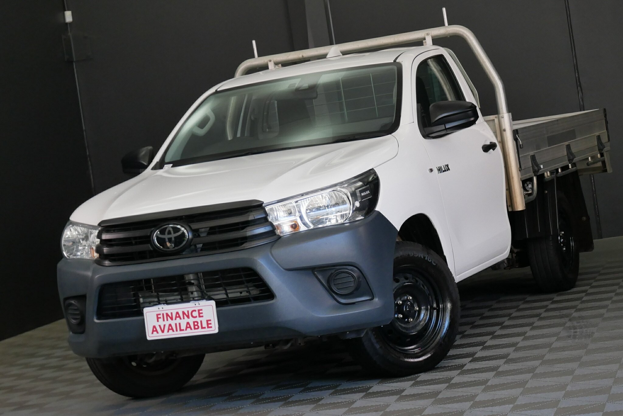 Toyota Hilux image 3