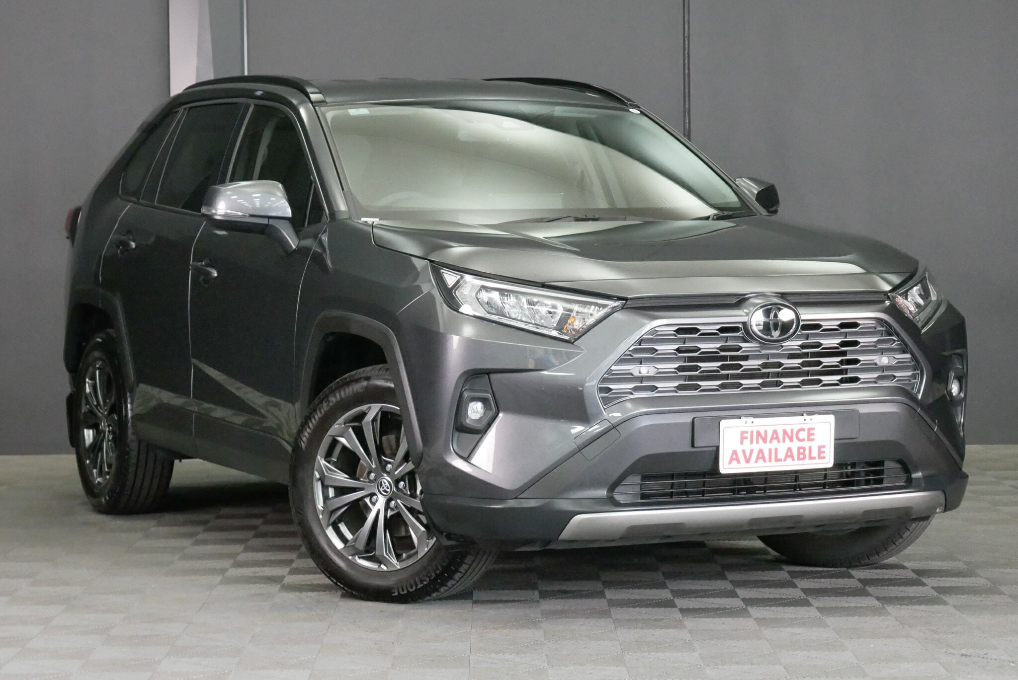 Toyota Rav4 image 1