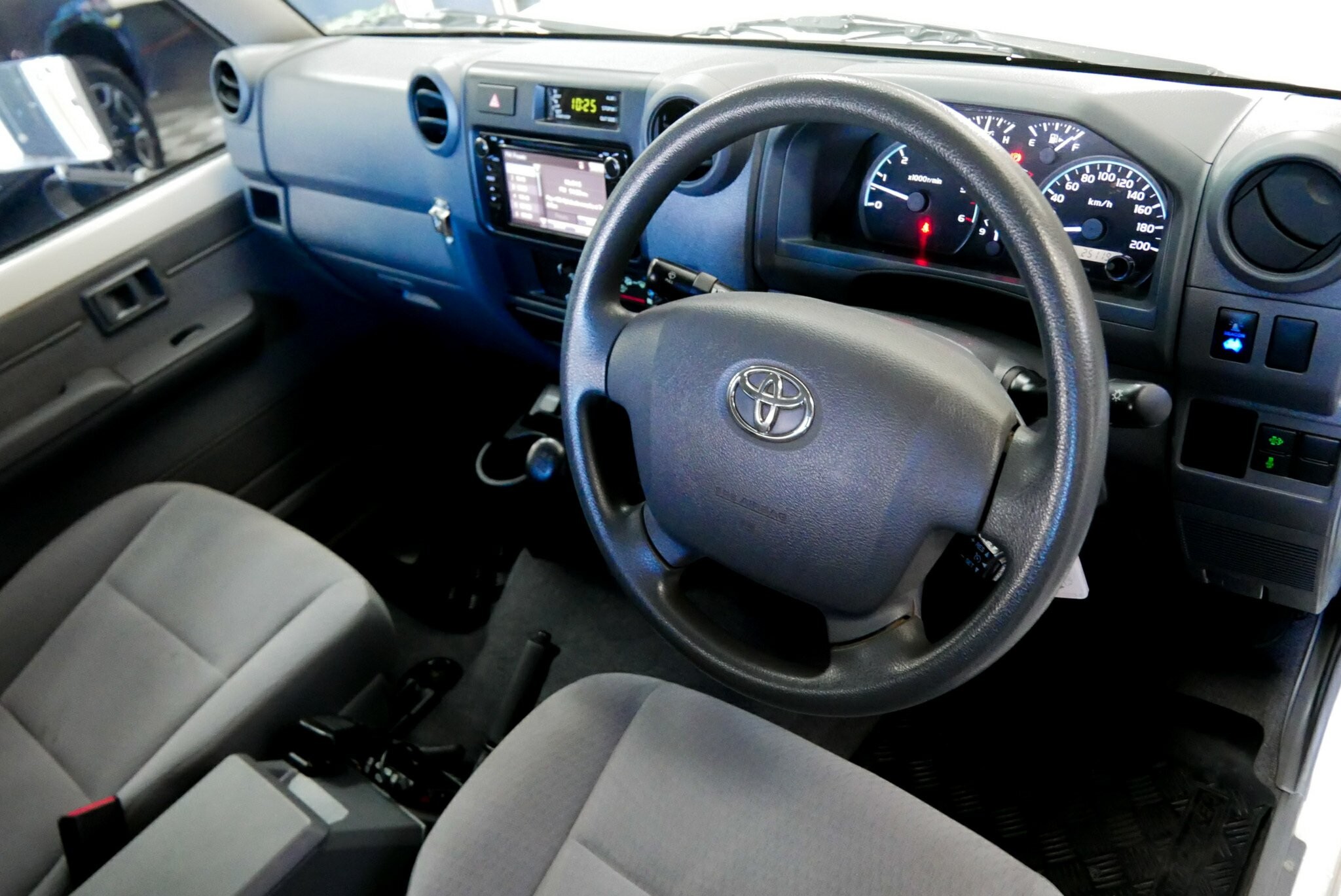 Toyota Landcruiser image 4