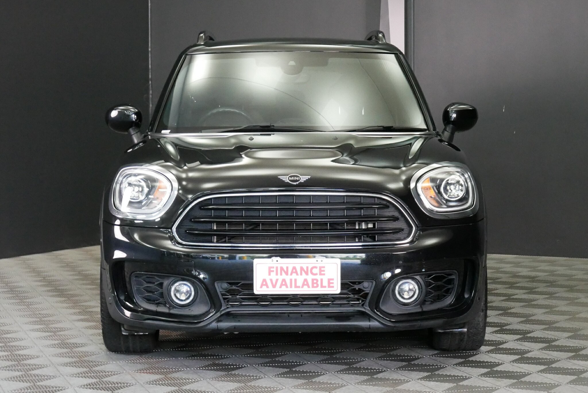 Mini Countryman image 2