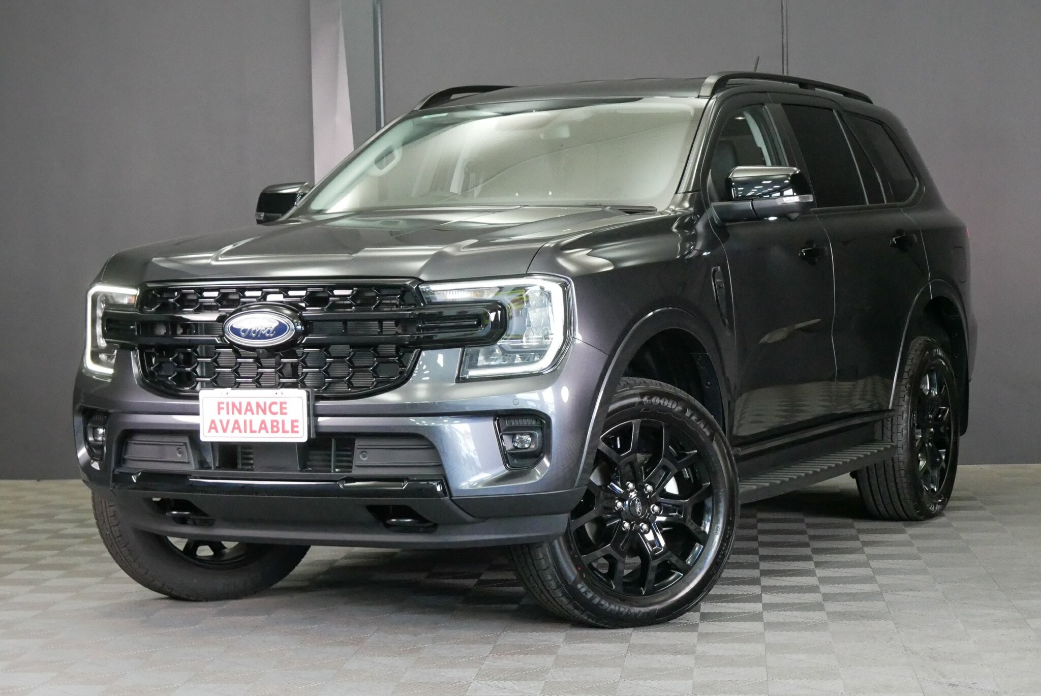 Ford Everest image 3