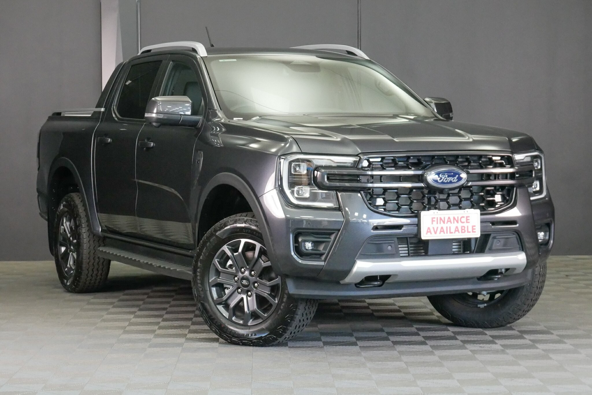 https://vehicle-cdn.autoleague.cloud/30640_U108313_1.jpg
