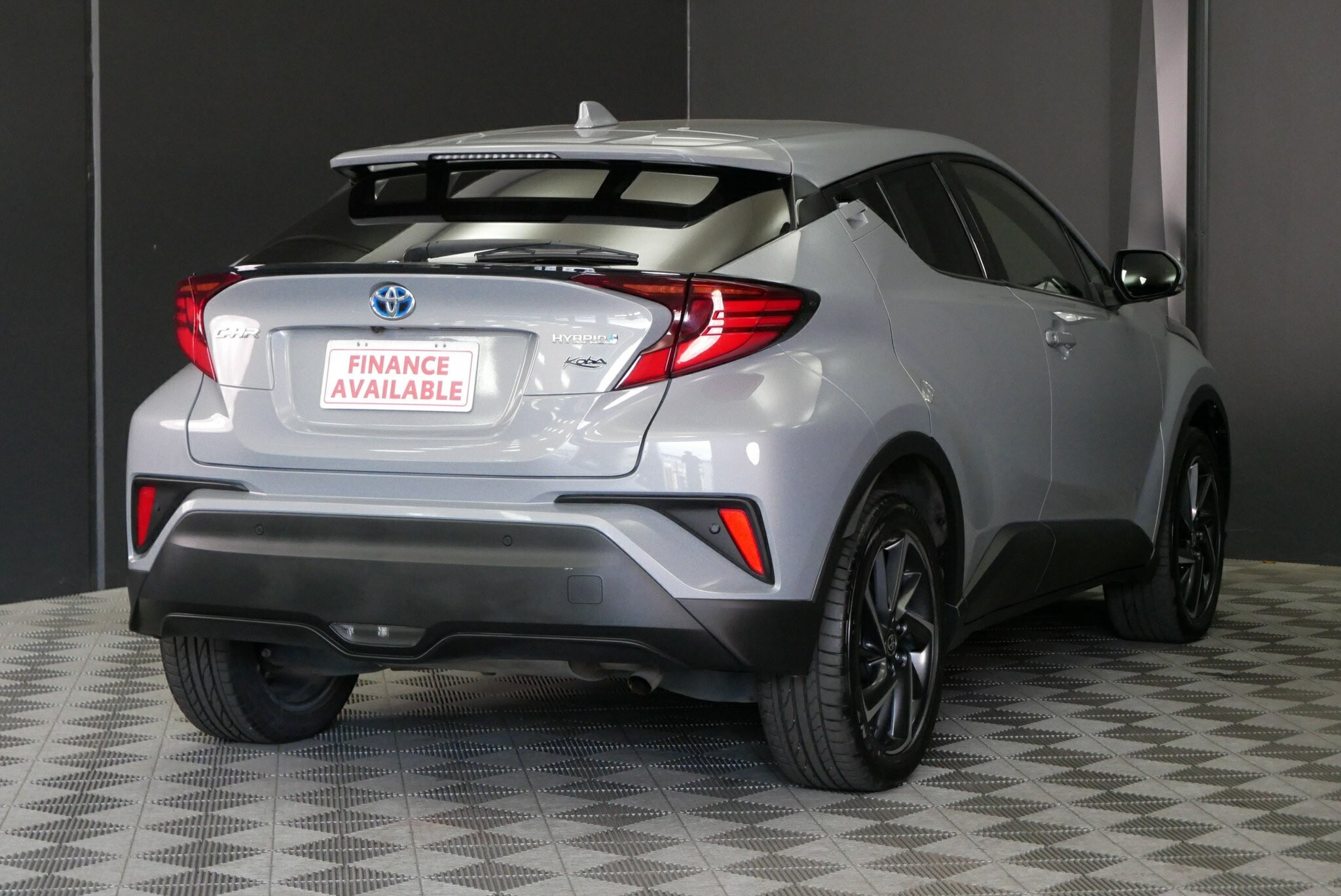 Toyota C-hr image 4