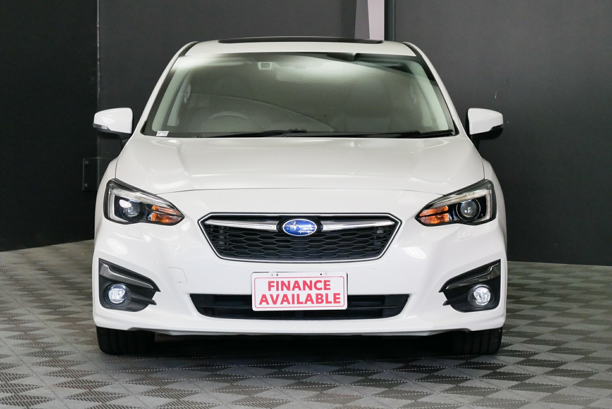 Subaru Impreza image 2