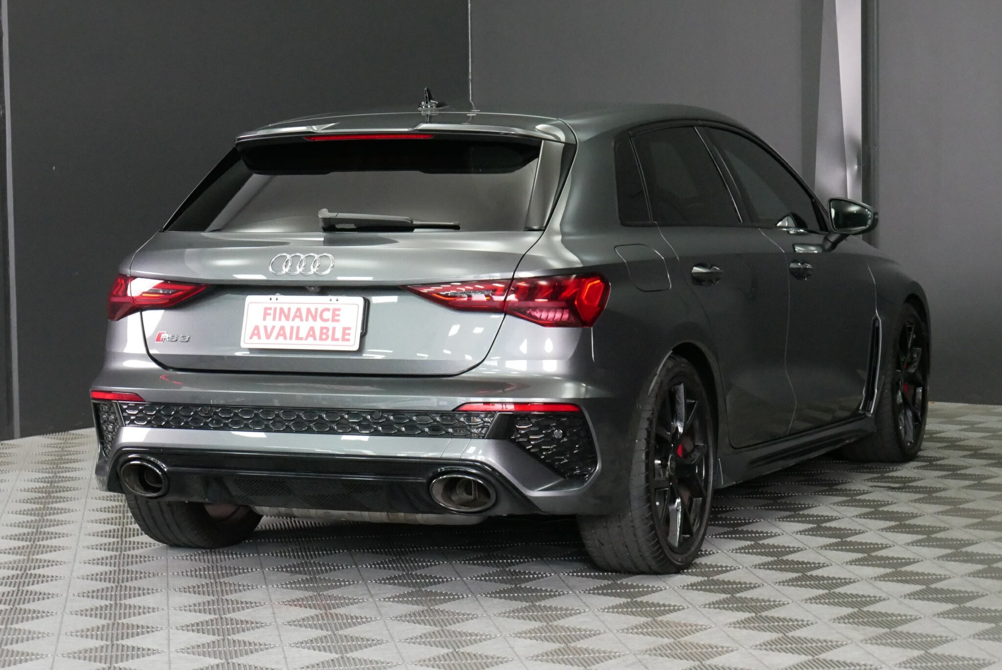 Audi Rs3 image 4