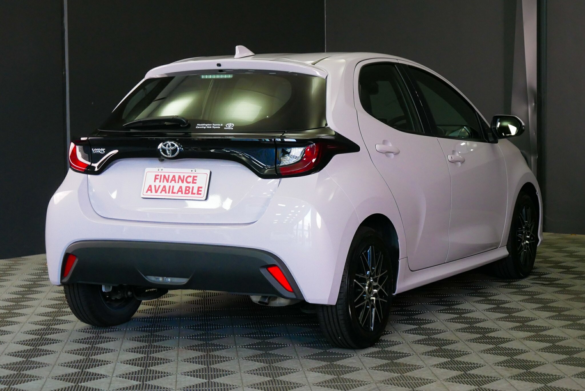 Toyota Yaris image 4