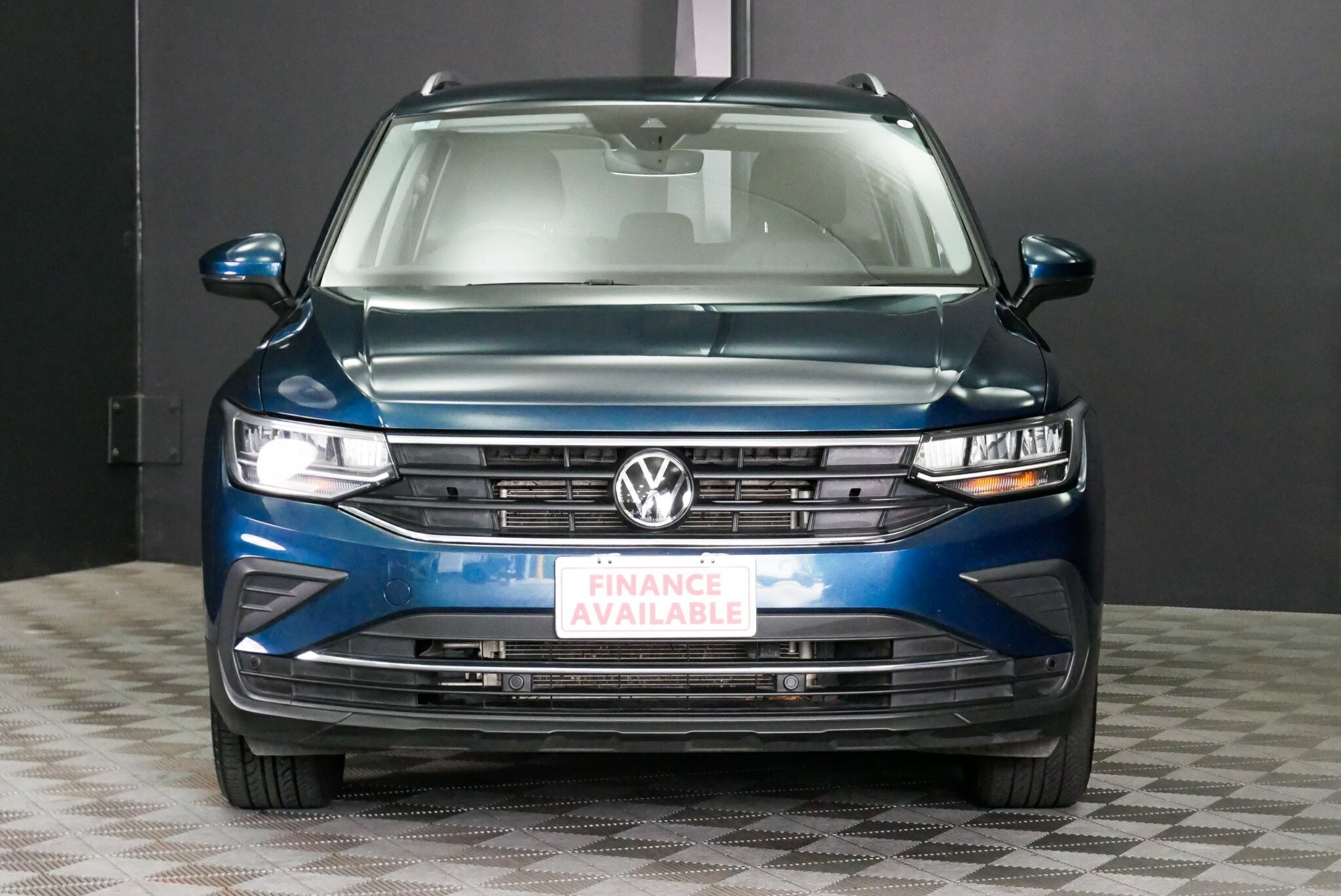 Volkswagen Tiguan image 2
