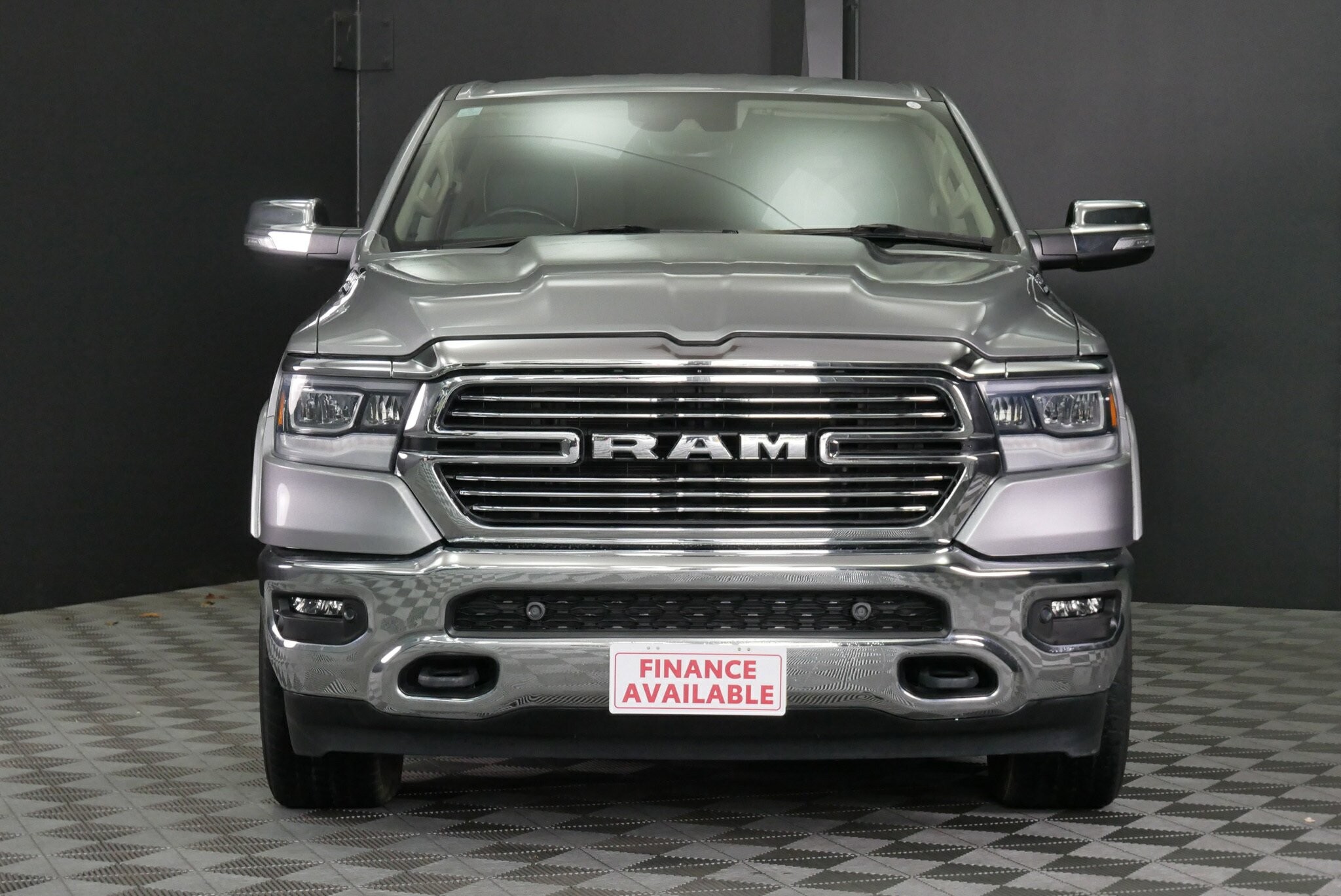 Ram 1500 image 2