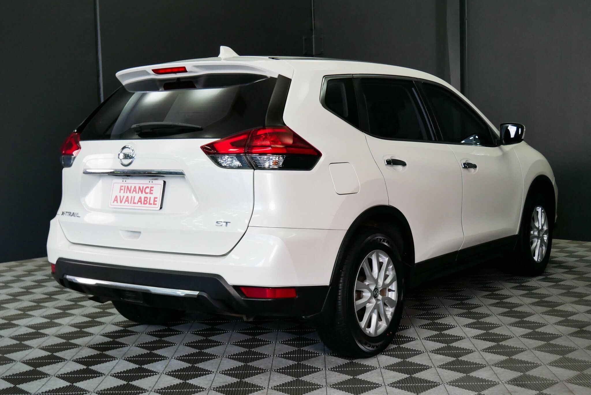 Nissan X-trail image 4