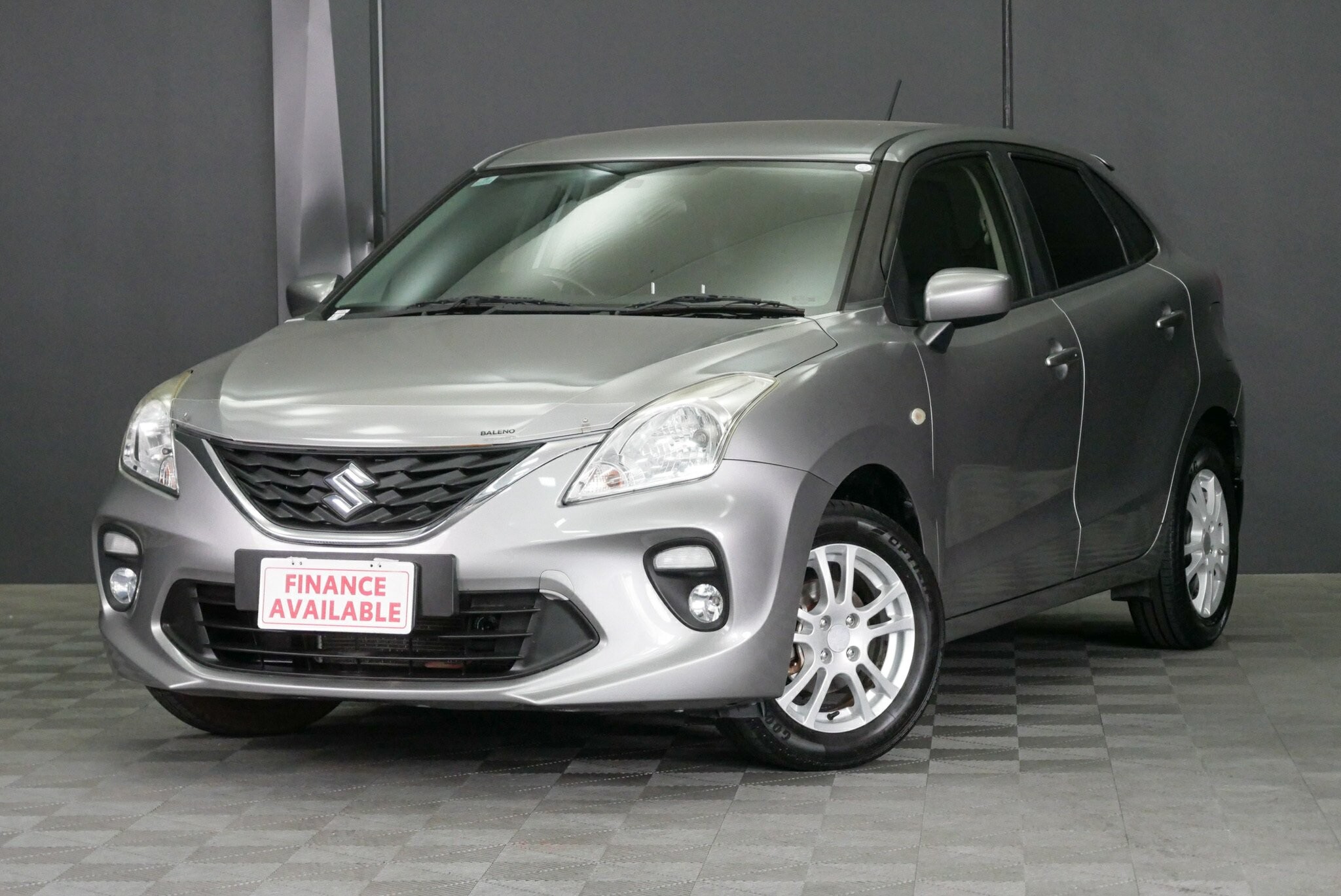 Suzuki Baleno image 3