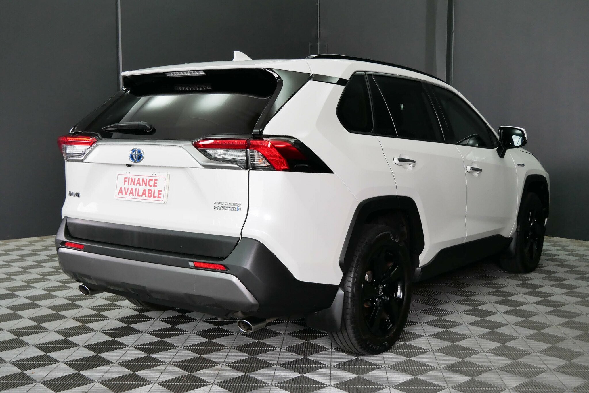 Toyota Rav4 image 3