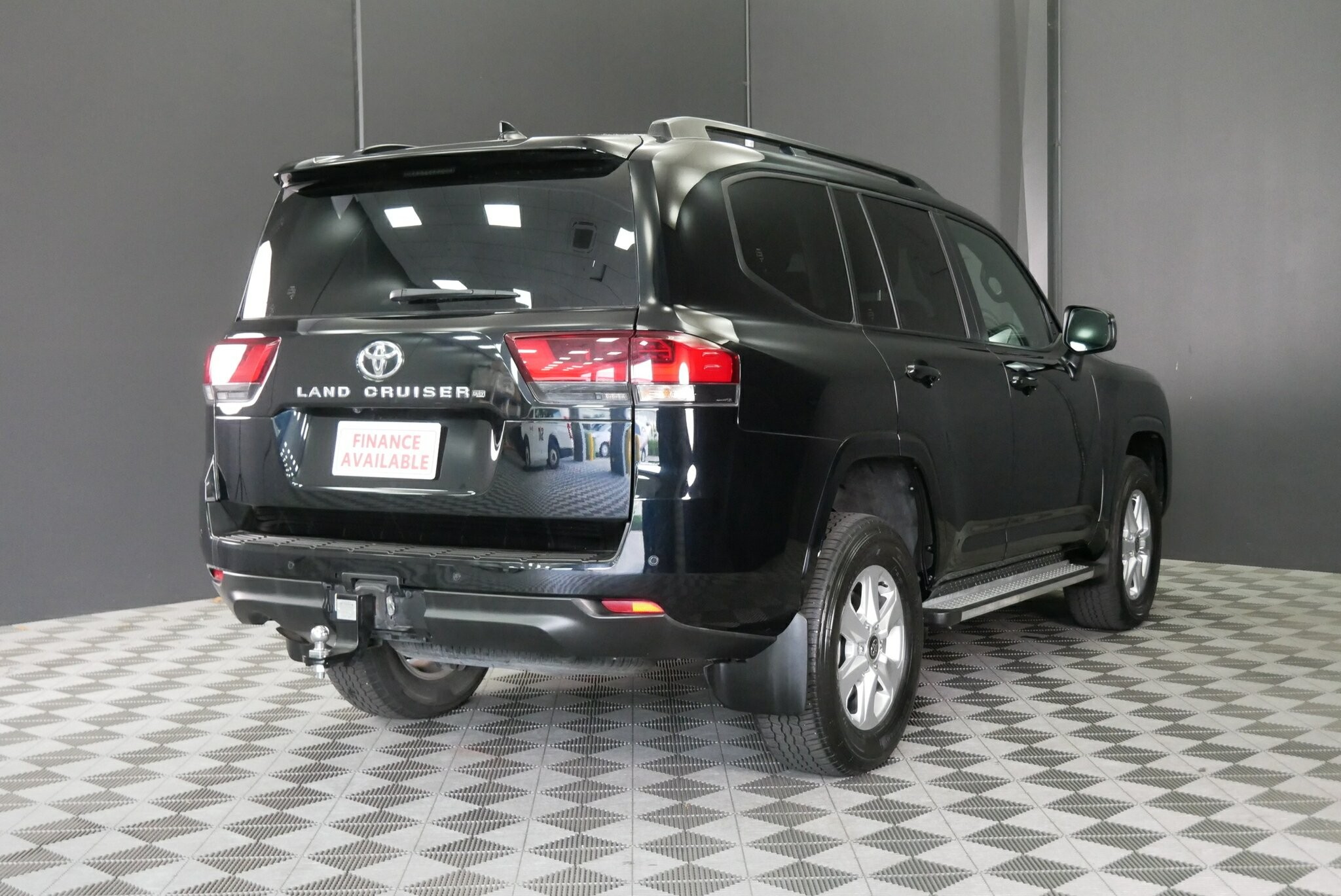 Toyota Landcruiser image 4