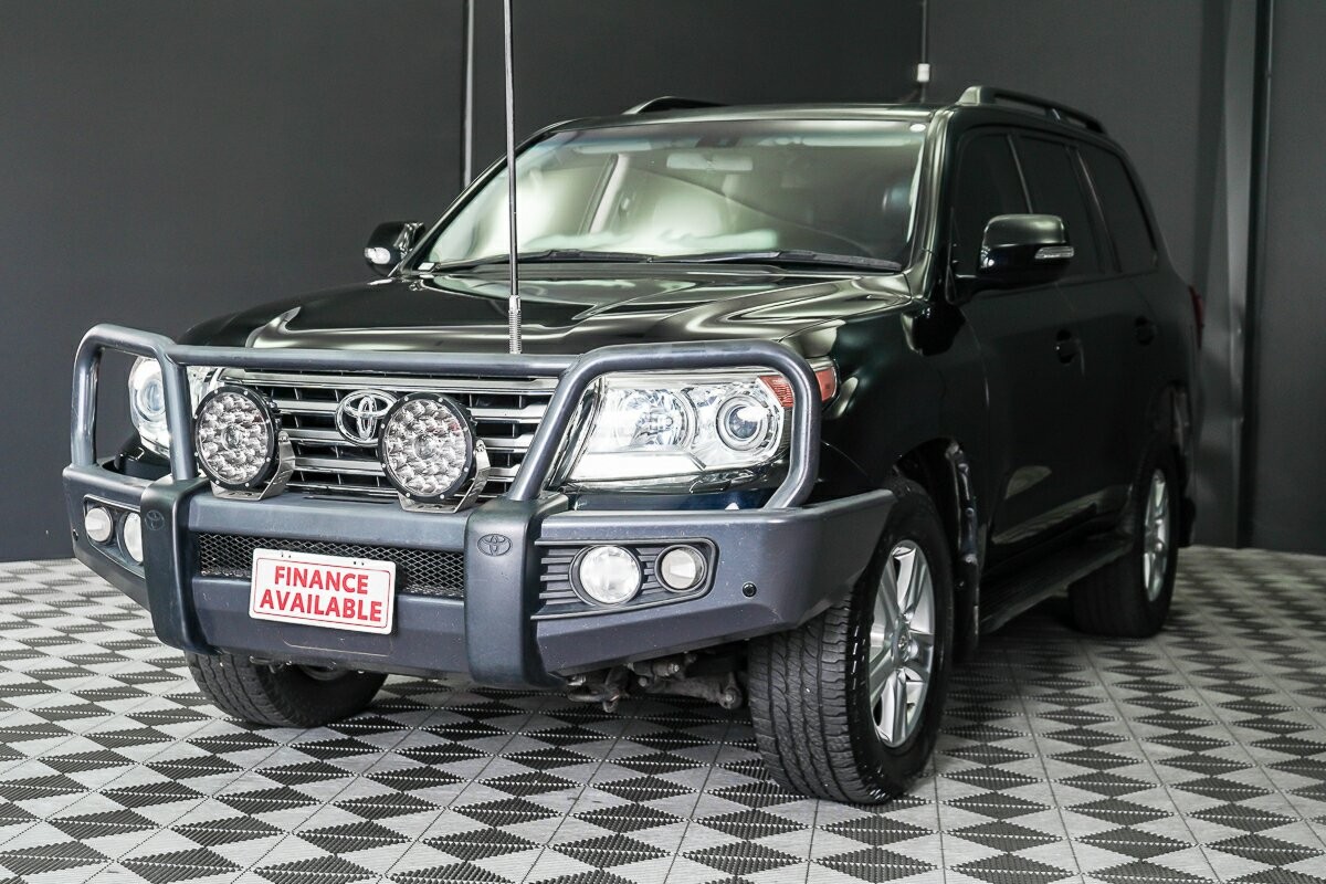 Toyota Landcruiser image 3
