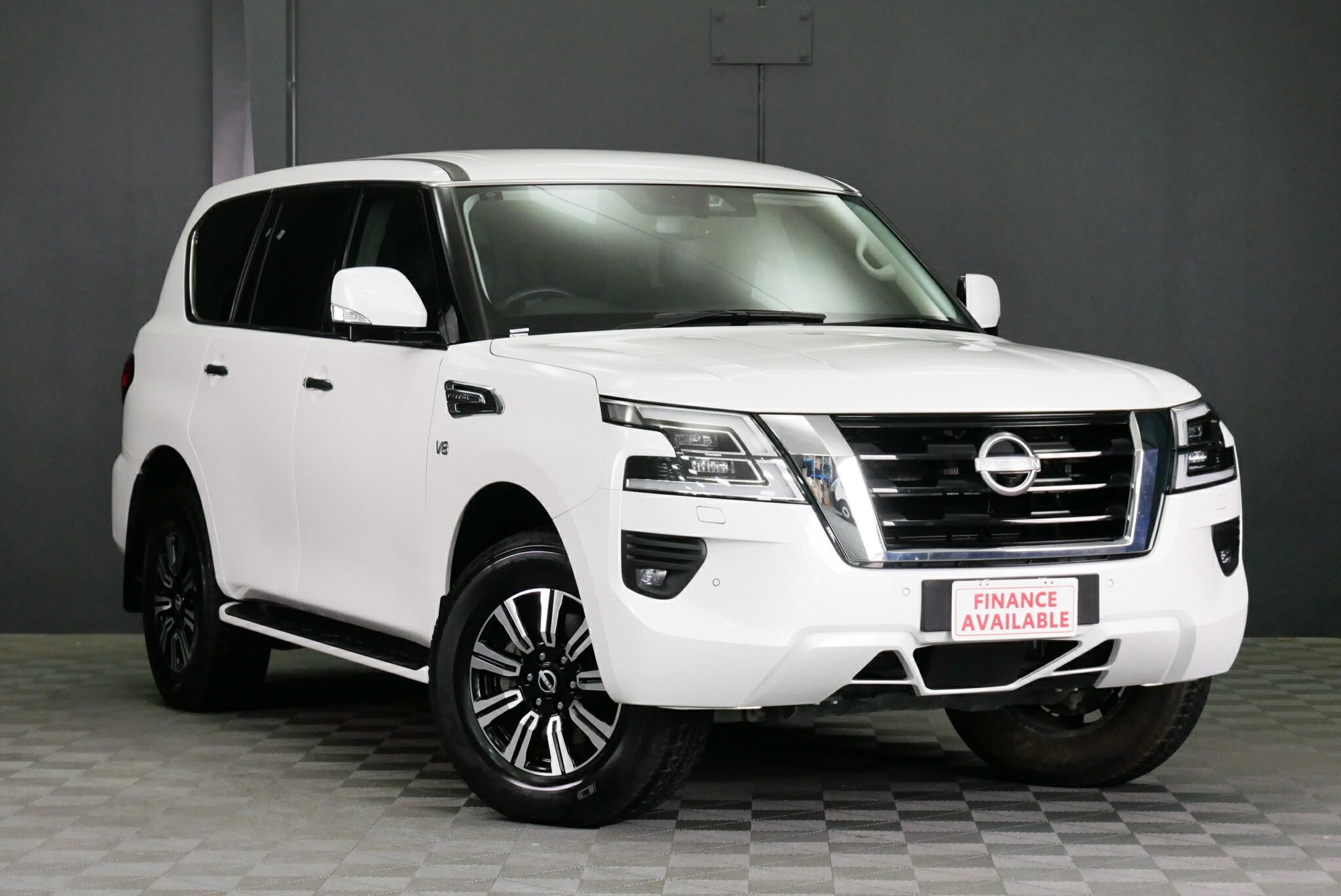 Nissan Patrol image 1