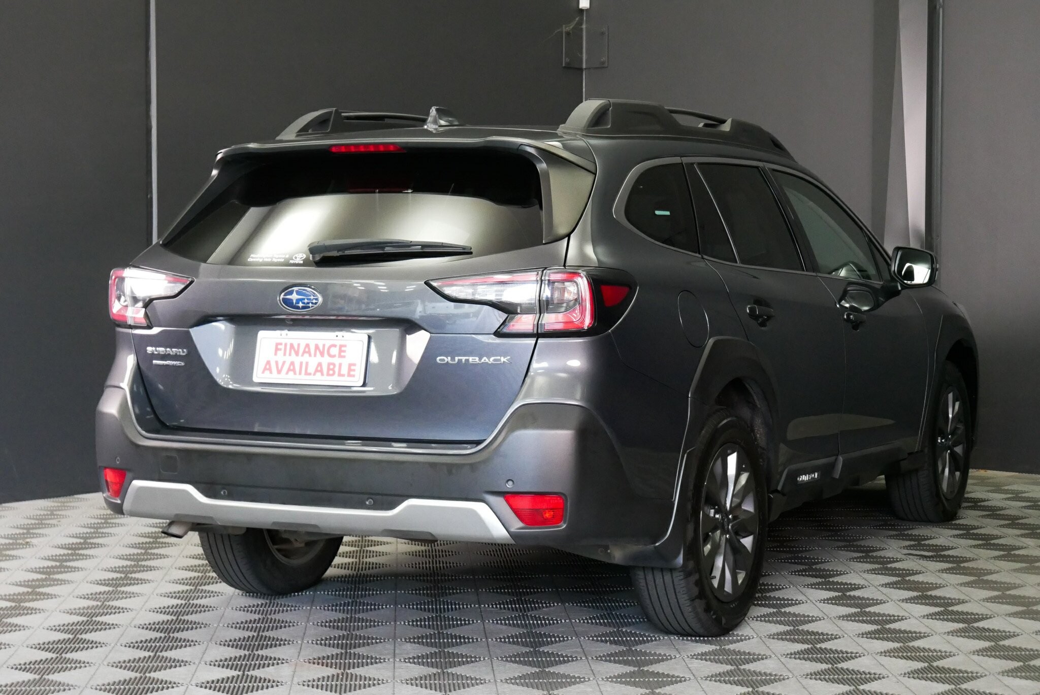 Subaru Outback image 4