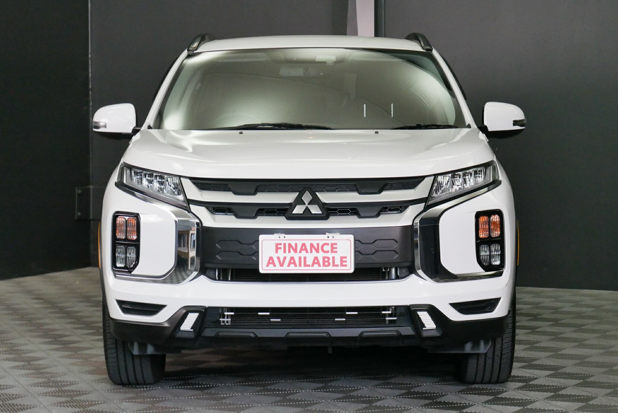 Mitsubishi Asx image 2
