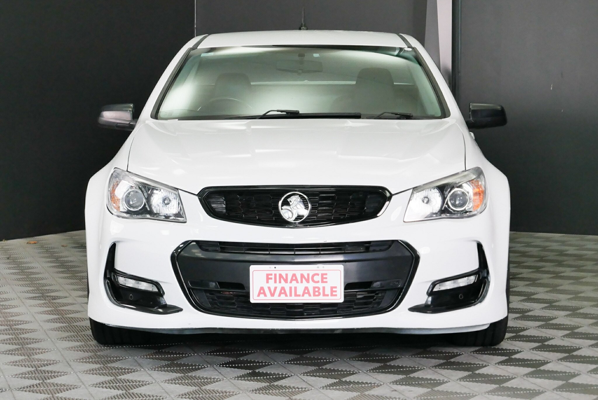 Holden Ute image 2