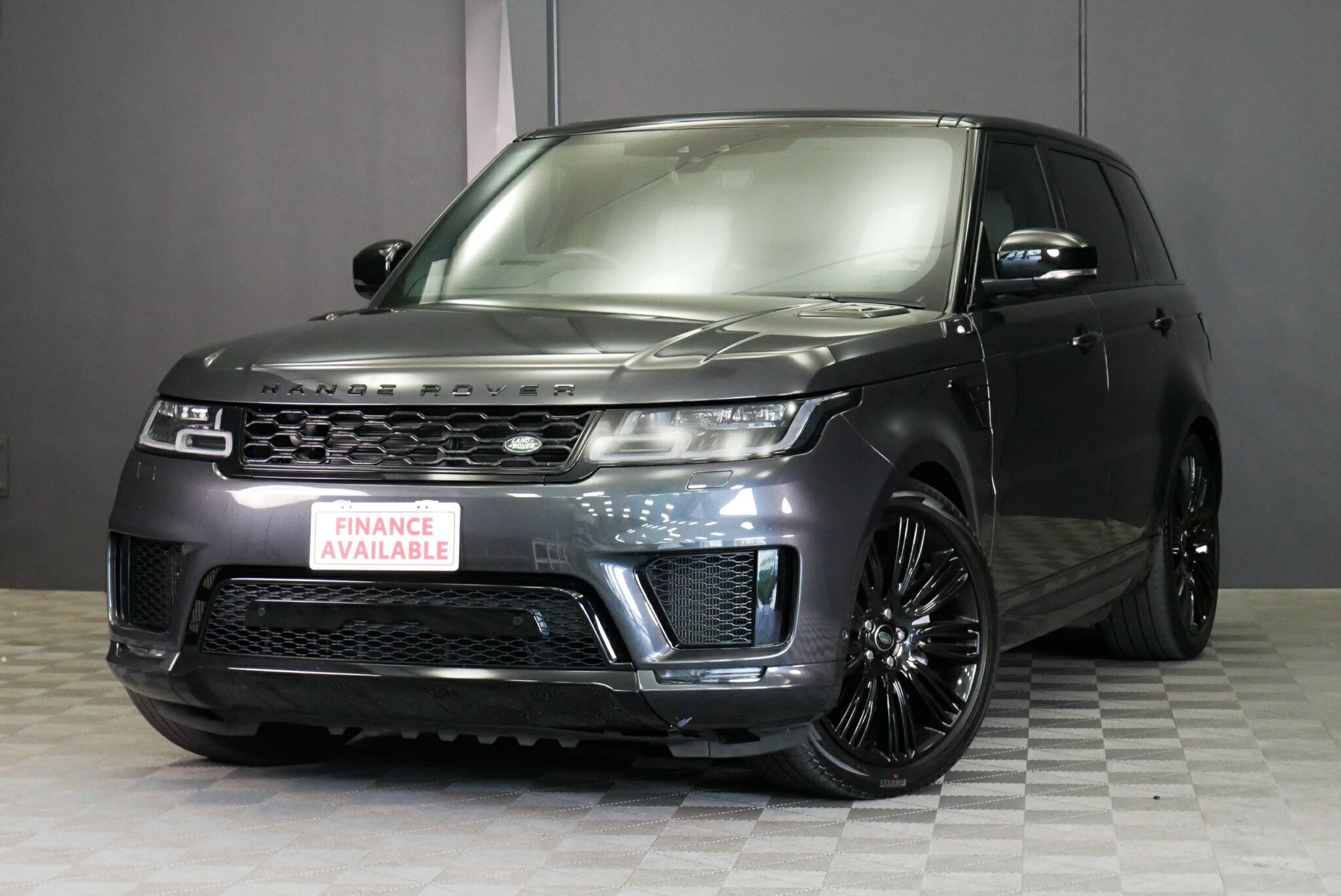 Land Rover Range Rover Sport image 3
