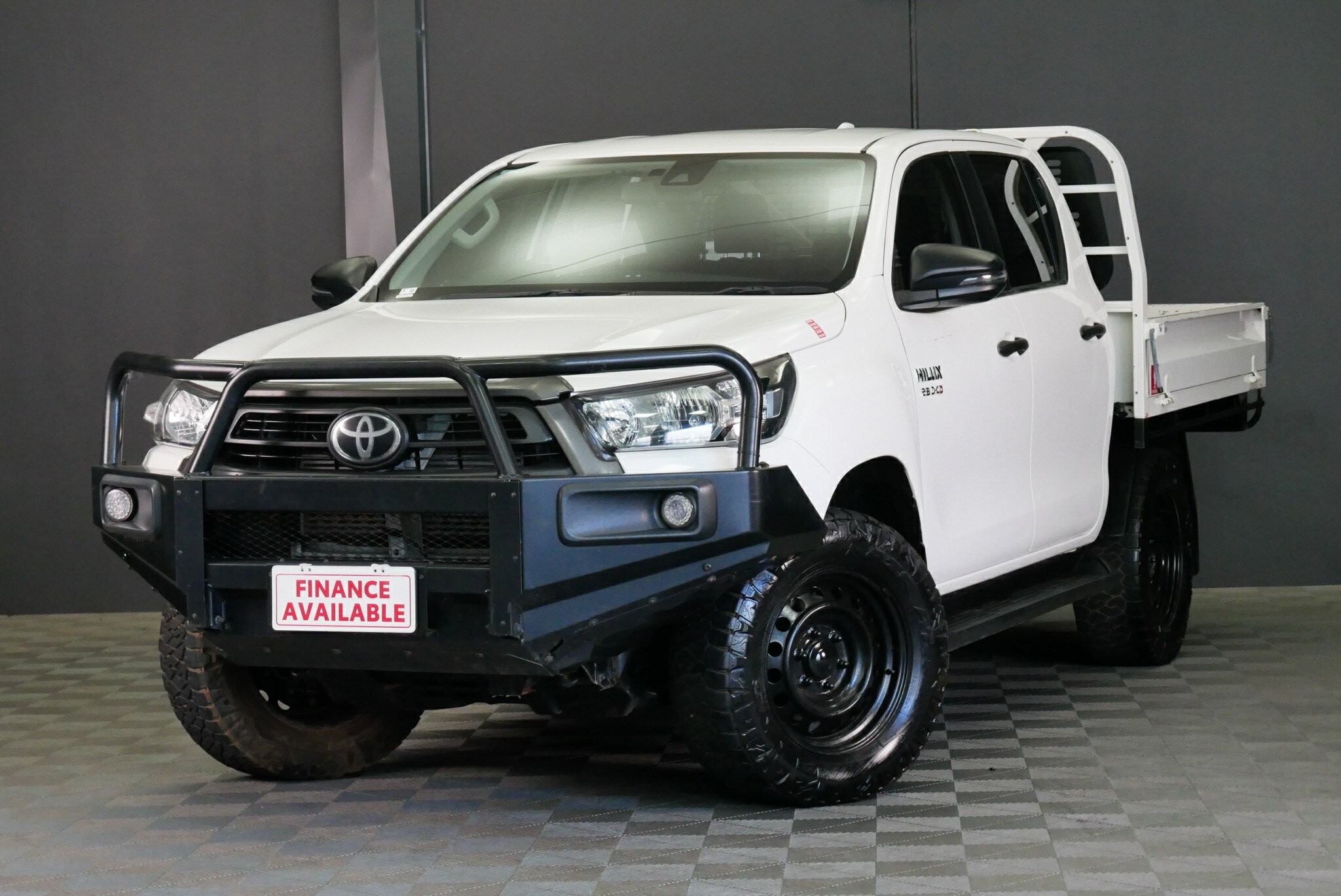 Toyota Hilux image 3