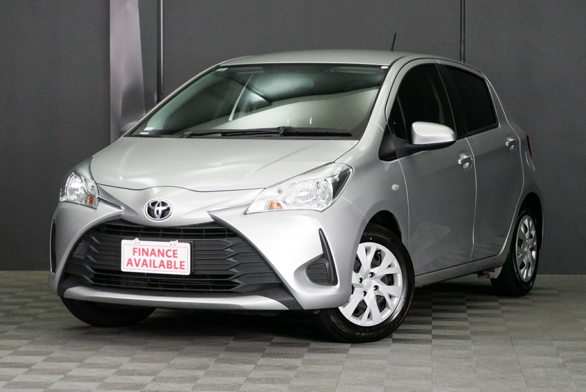 Toyota Yaris image 3