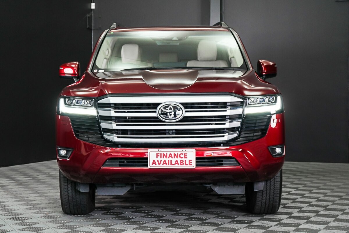 Toyota Landcruiser image 3
