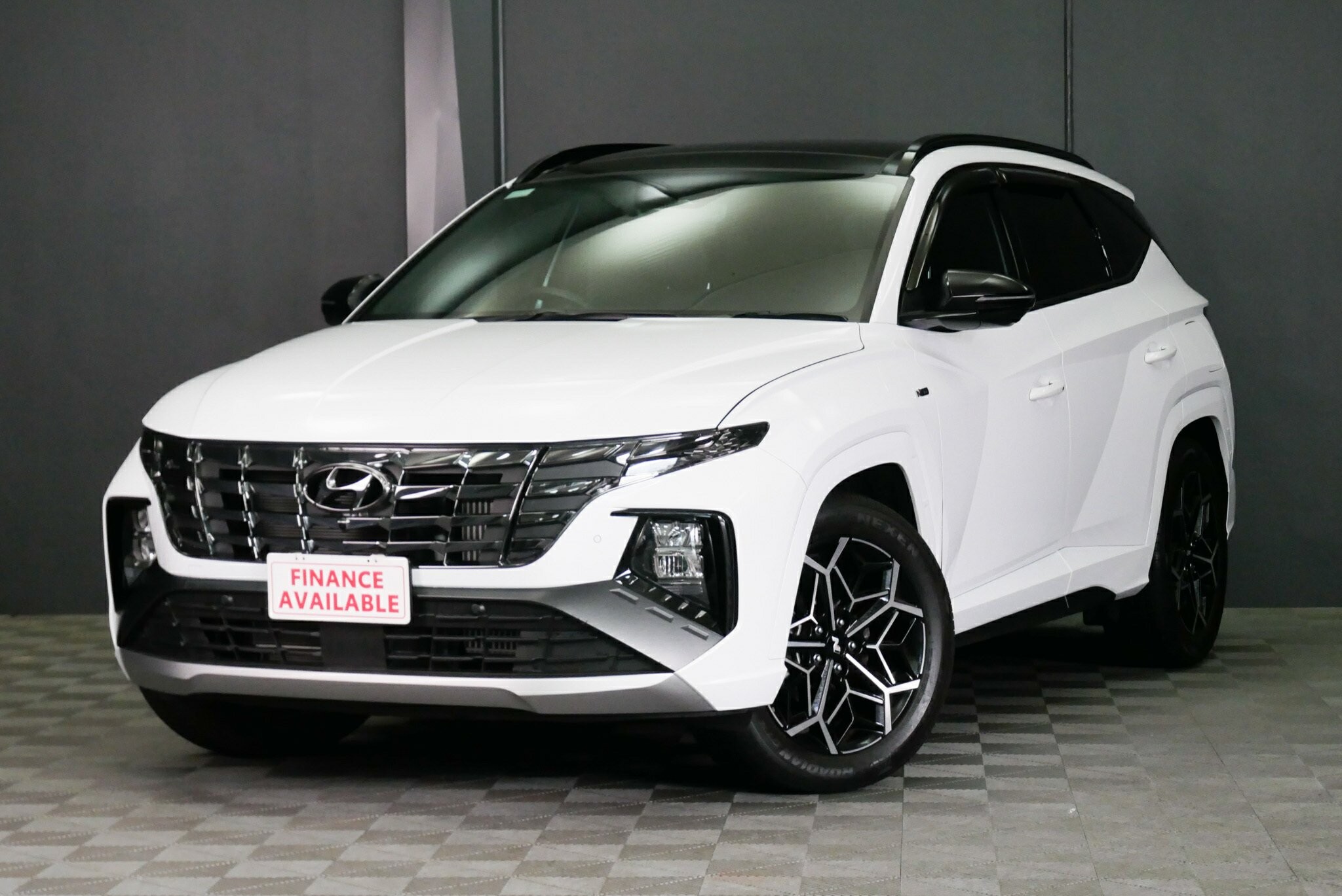 Hyundai Tucson image 3