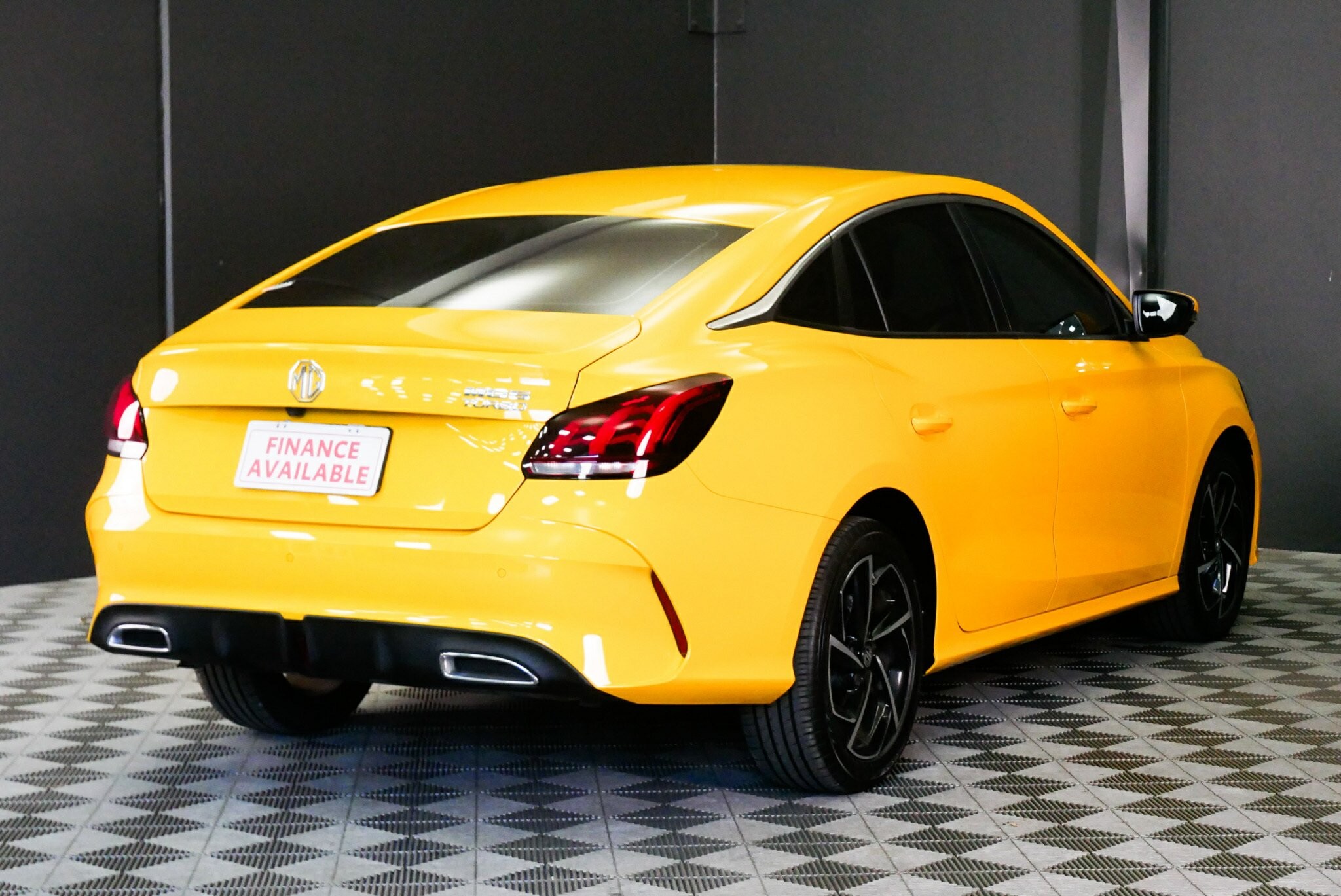 MG Mg5 image 4