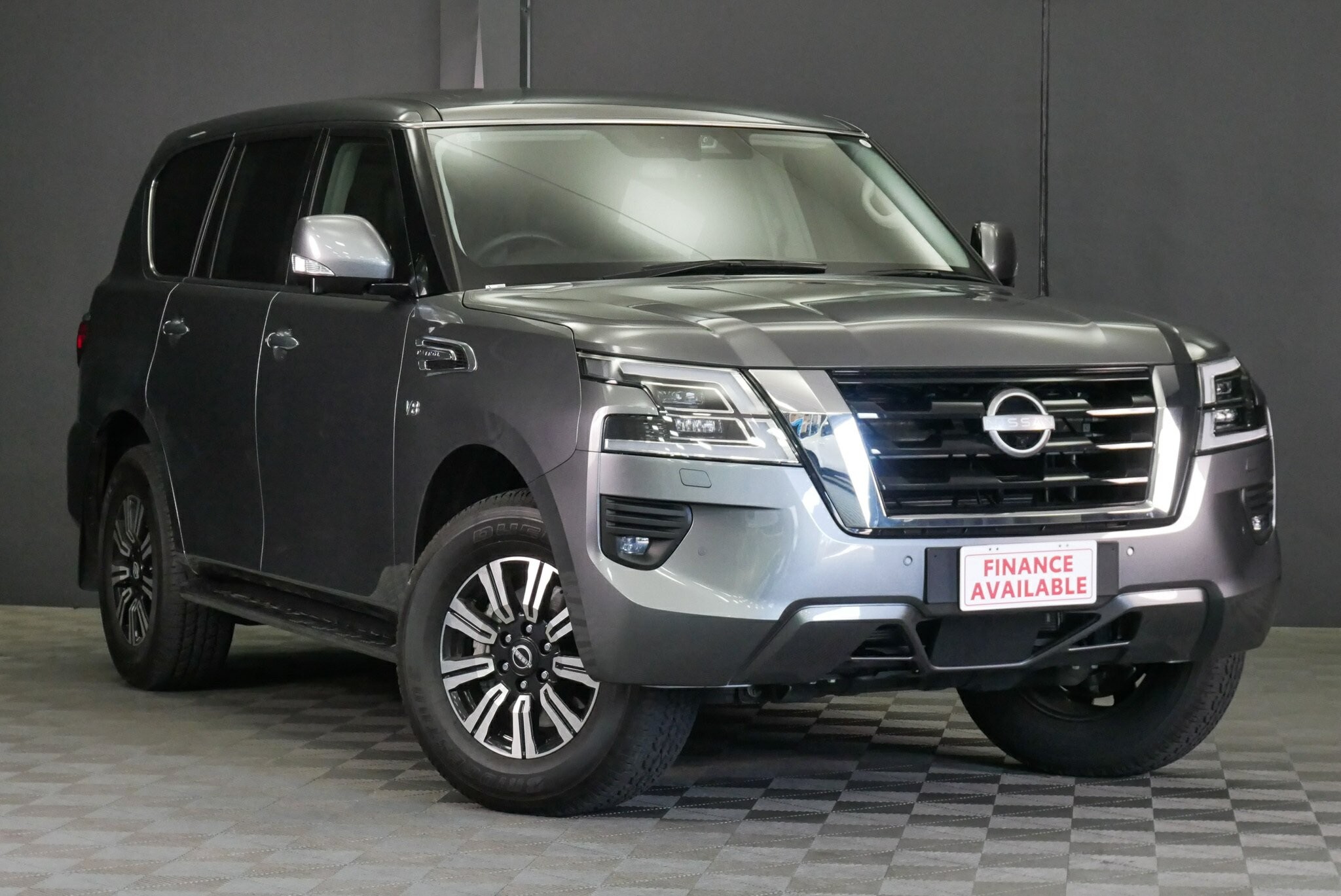 Nissan Patrol image 1