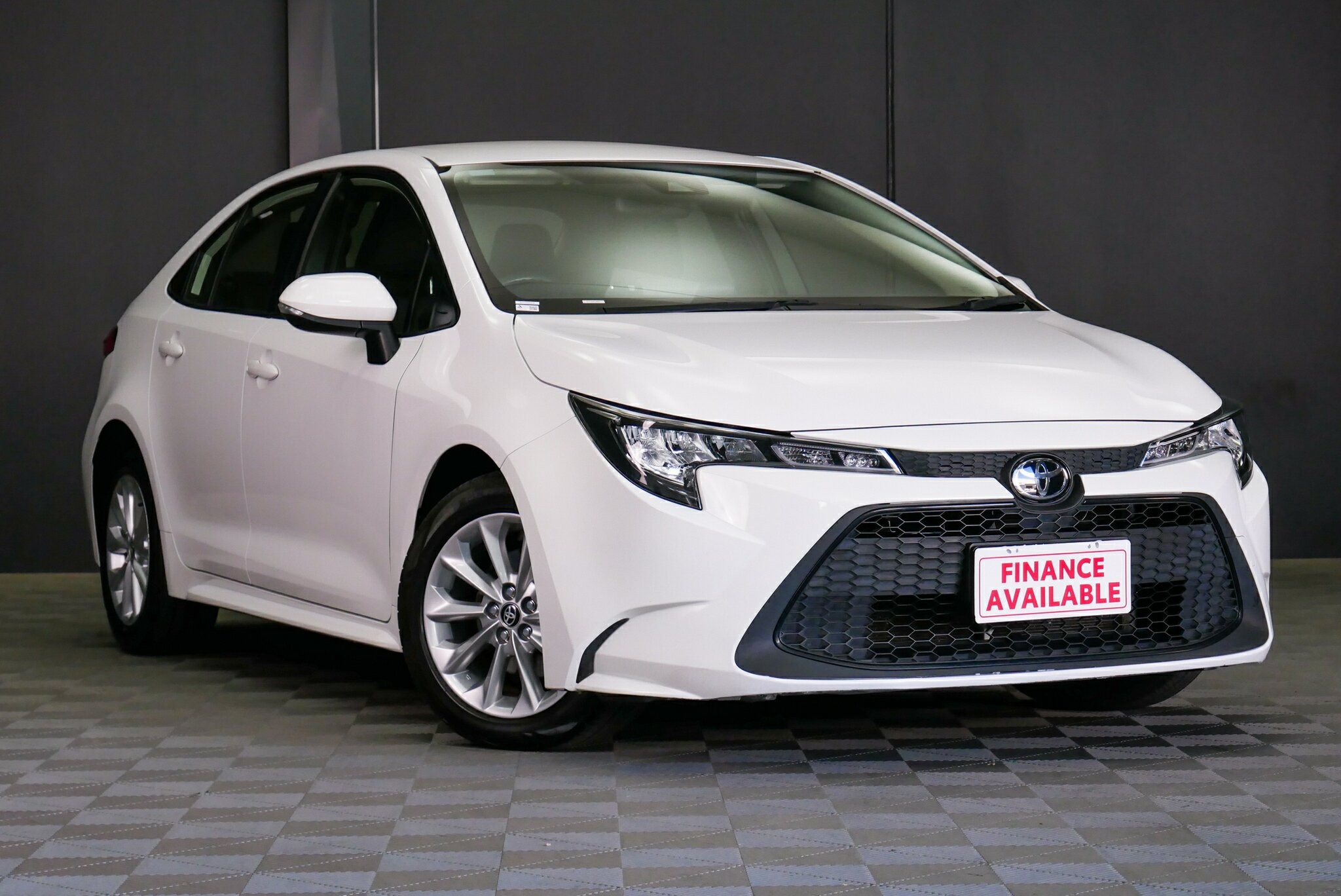 Toyota Corolla image 1