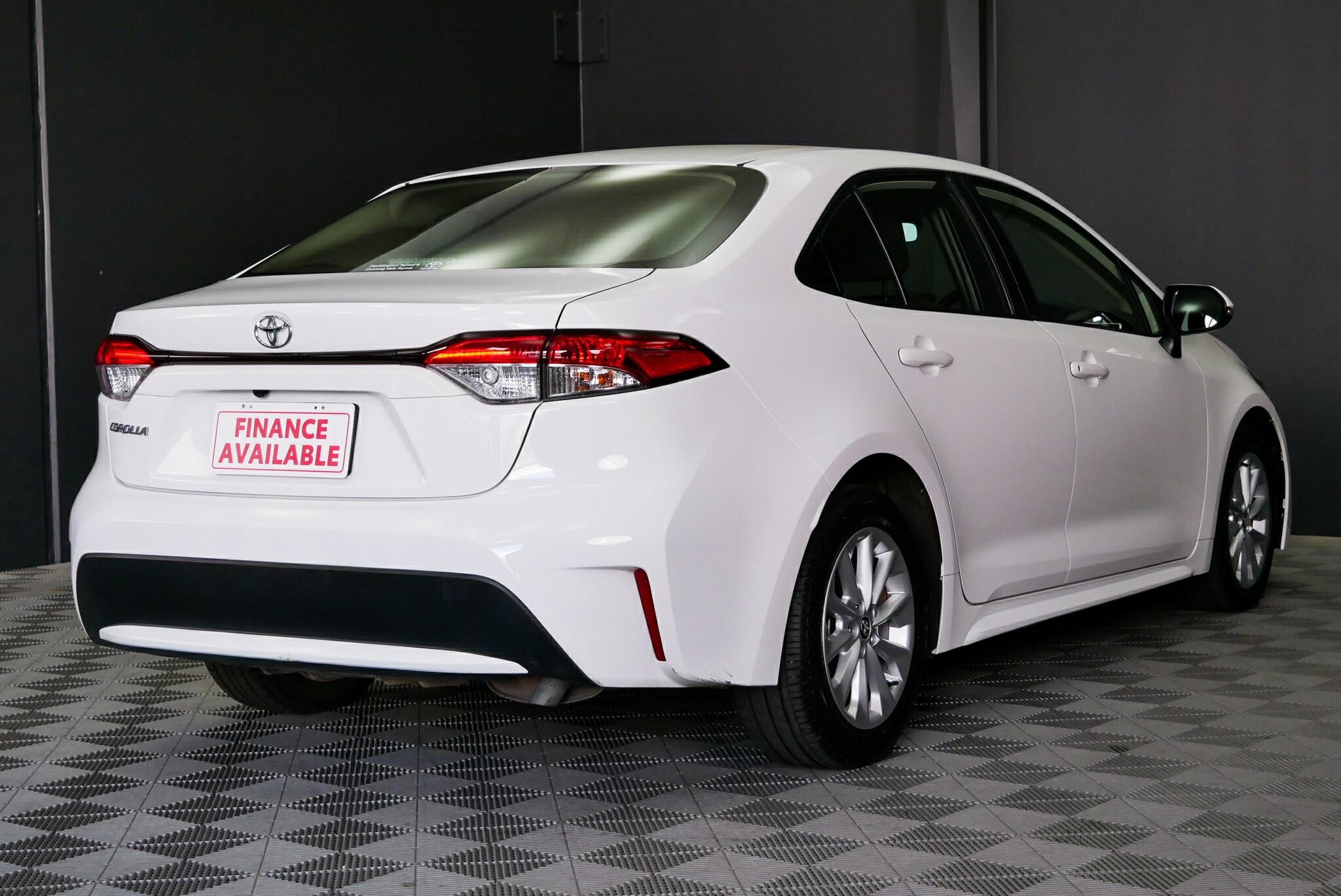 Toyota Corolla image 3