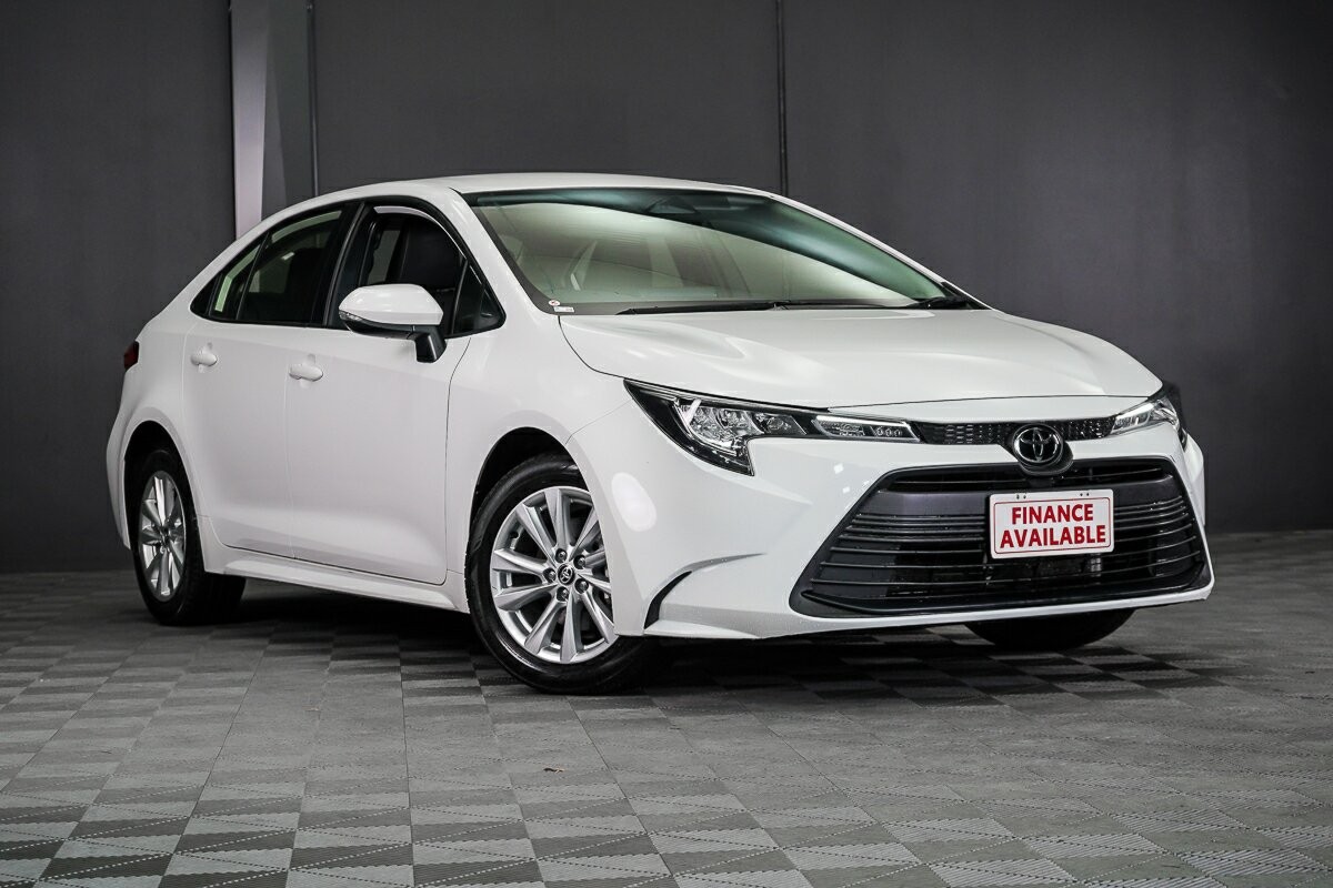 Toyota Corolla image 1