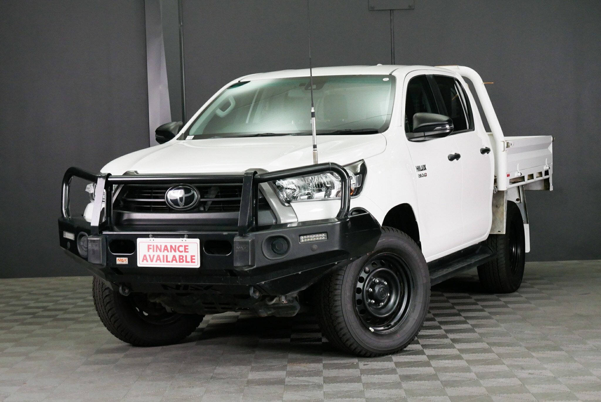 Toyota Hilux image 3