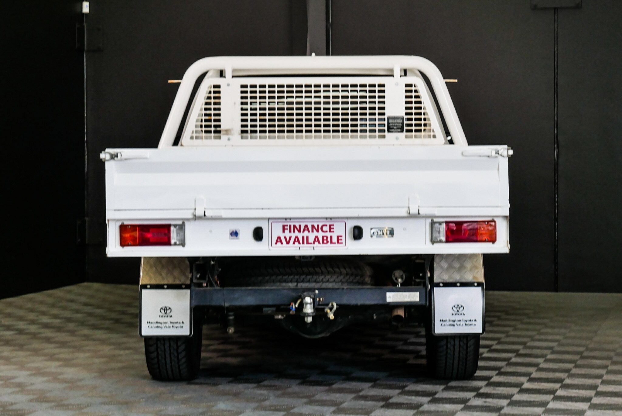 Toyota Hilux image 4