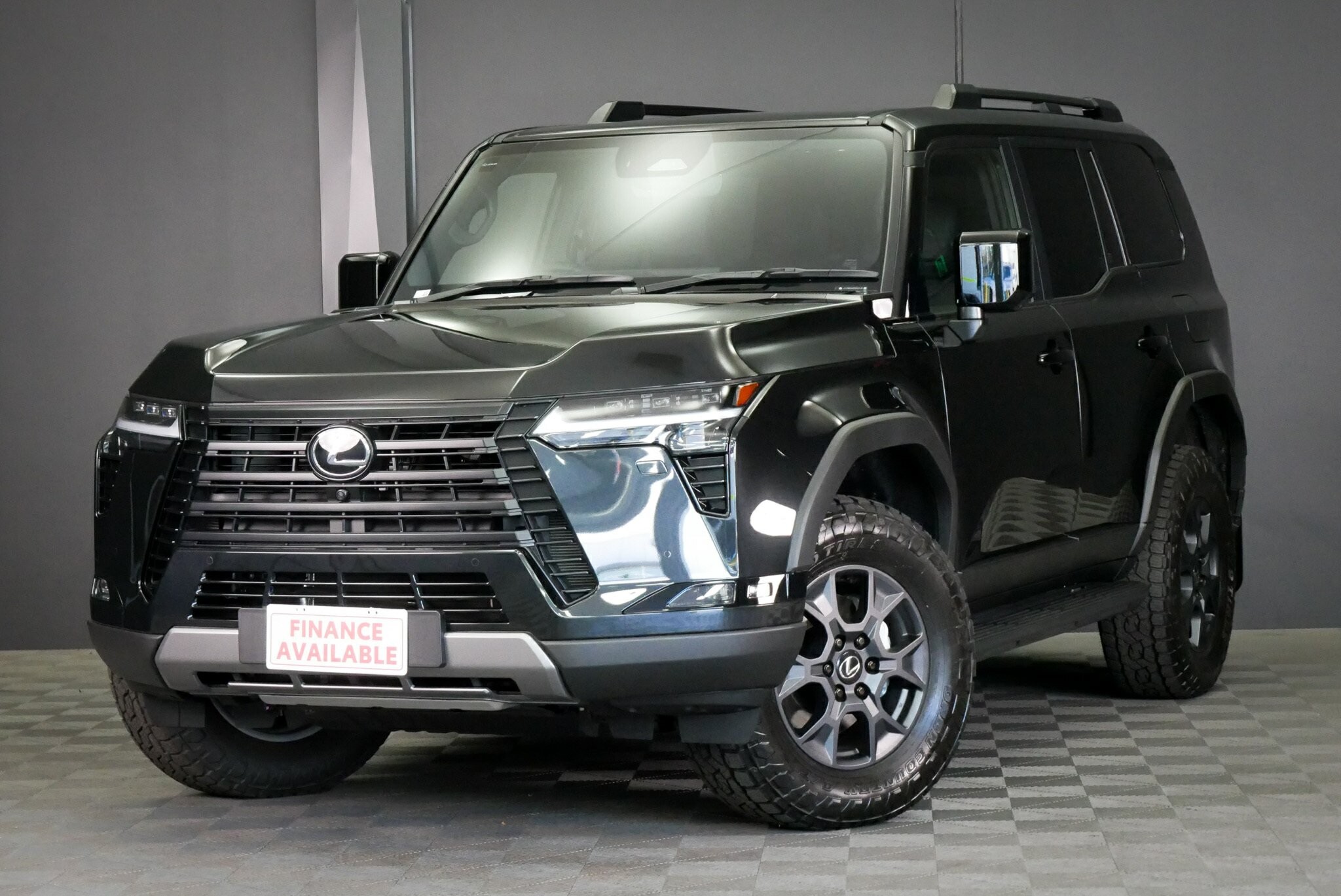 Lexus Gx image 3