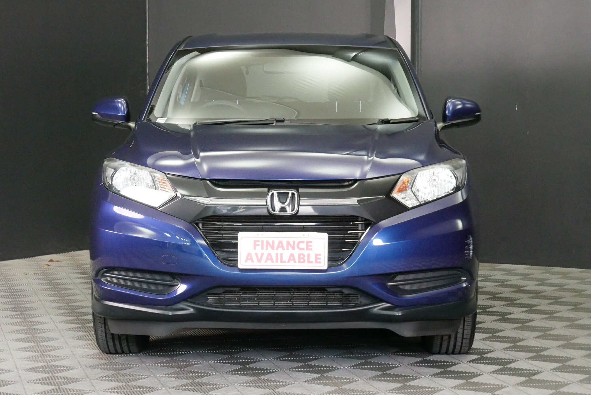 Honda Hr-v image 2