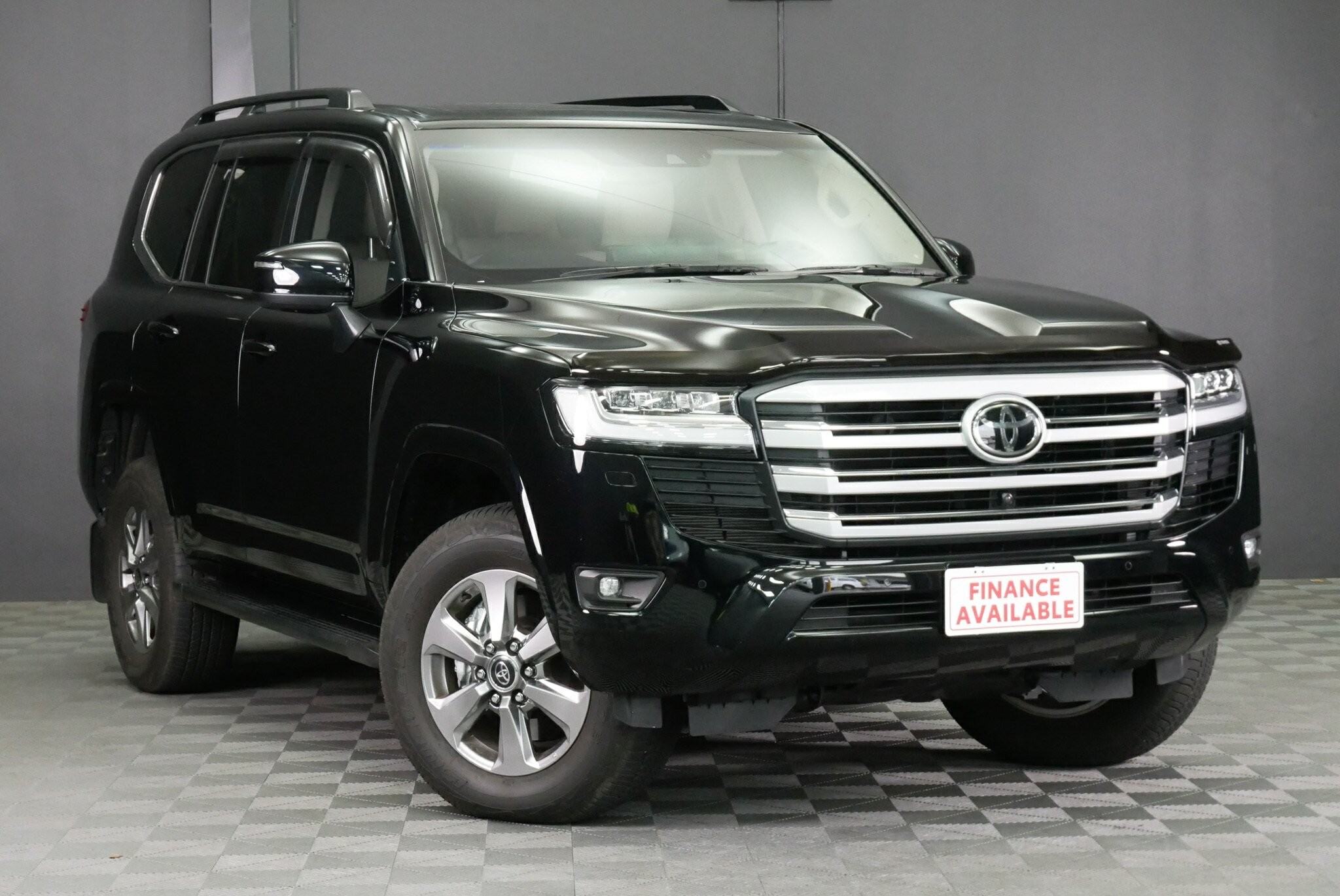 Toyota Landcruiser image 1