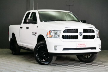 https://vehicle-cdn.autoleague.cloud/30640_U108867_1.jpg