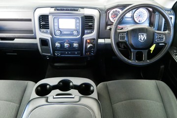 https://vehicle-cdn.autoleague.cloud/30640_U108867_10.jpg