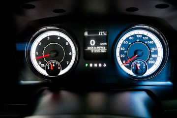 https://vehicle-cdn.autoleague.cloud/30640_U108867_11.jpg