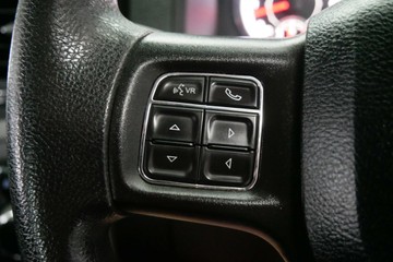 https://vehicle-cdn.autoleague.cloud/30640_U108867_16.jpg
