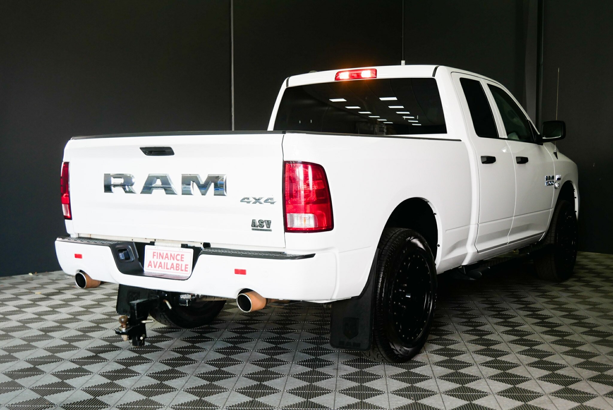 Ram 1500 image 4