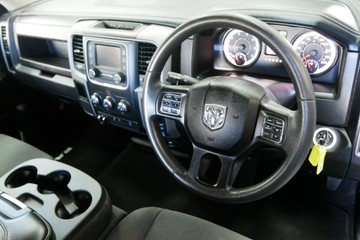 https://vehicle-cdn.autoleague.cloud/30640_U108867_9.jpg