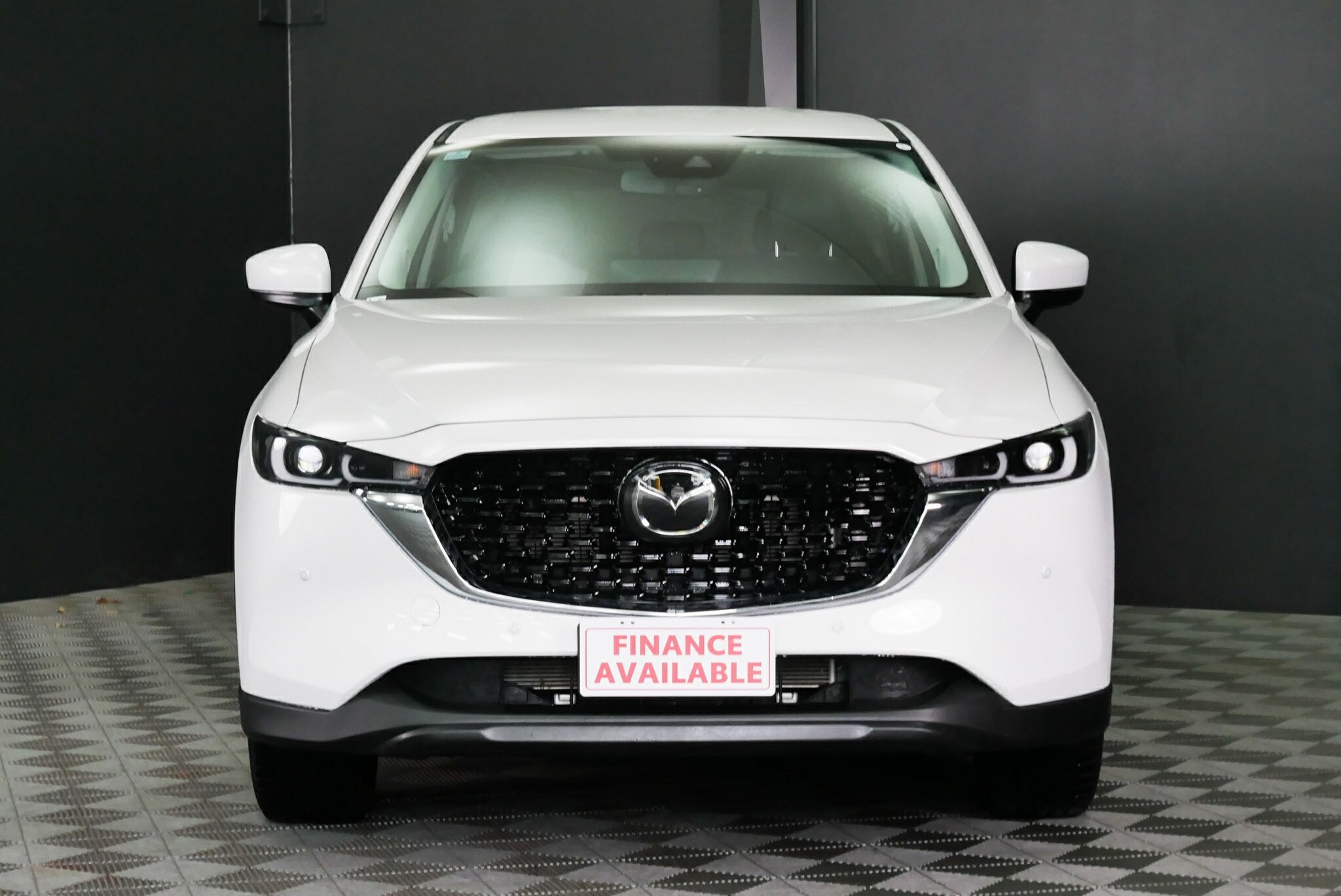 Mazda Cx-5 image 2