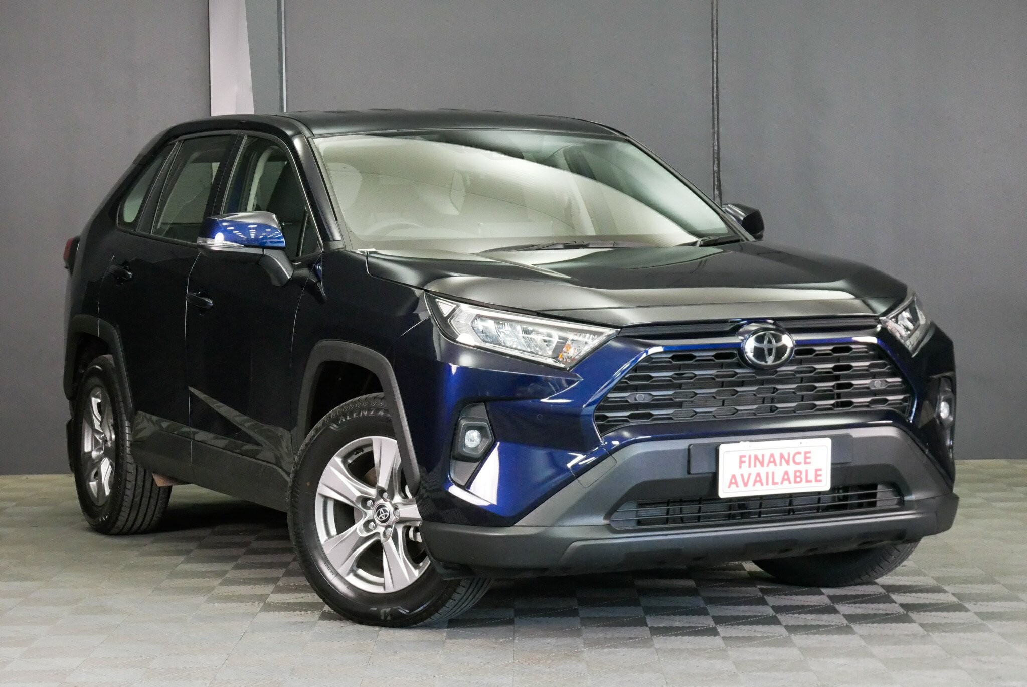 Toyota Rav4 image 1